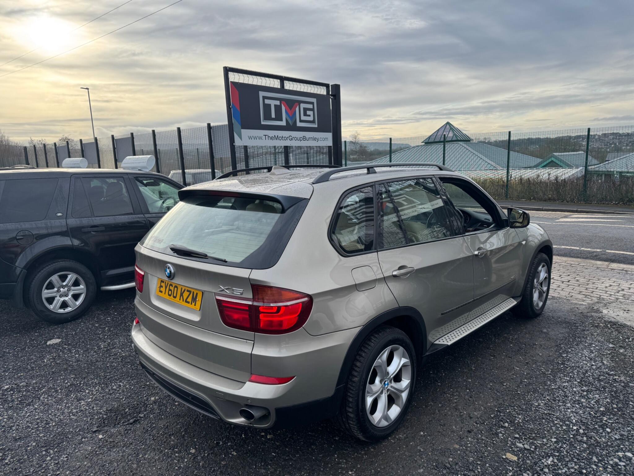 BMW X5 - Image 8