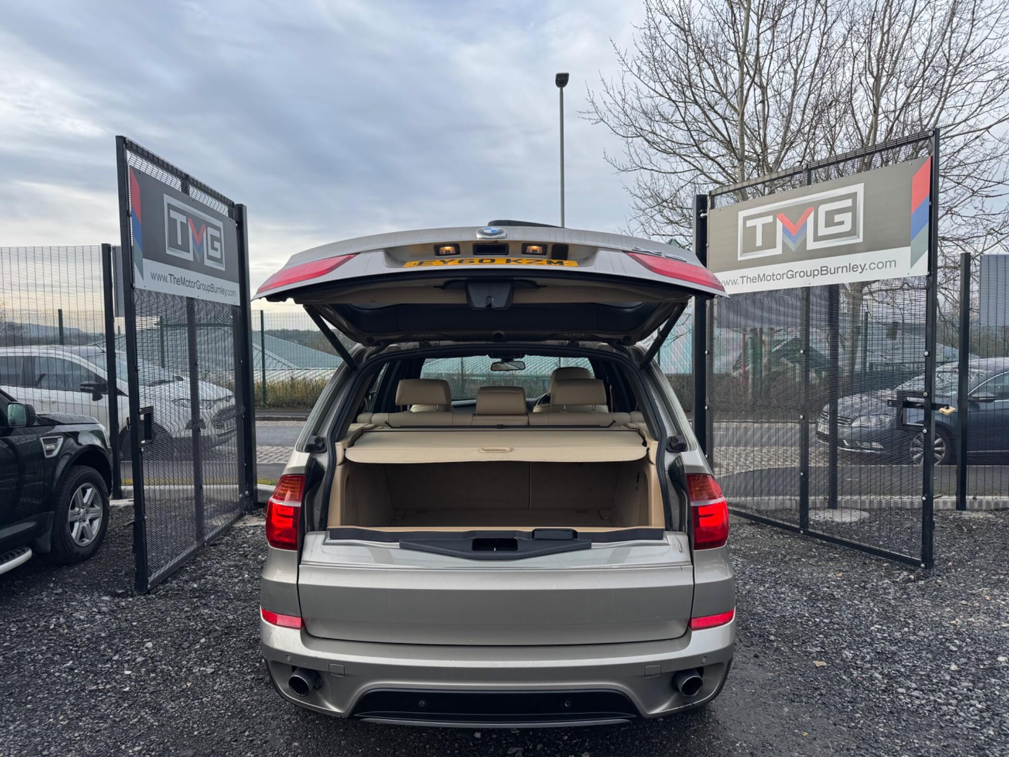 BMW X5 - Image 9