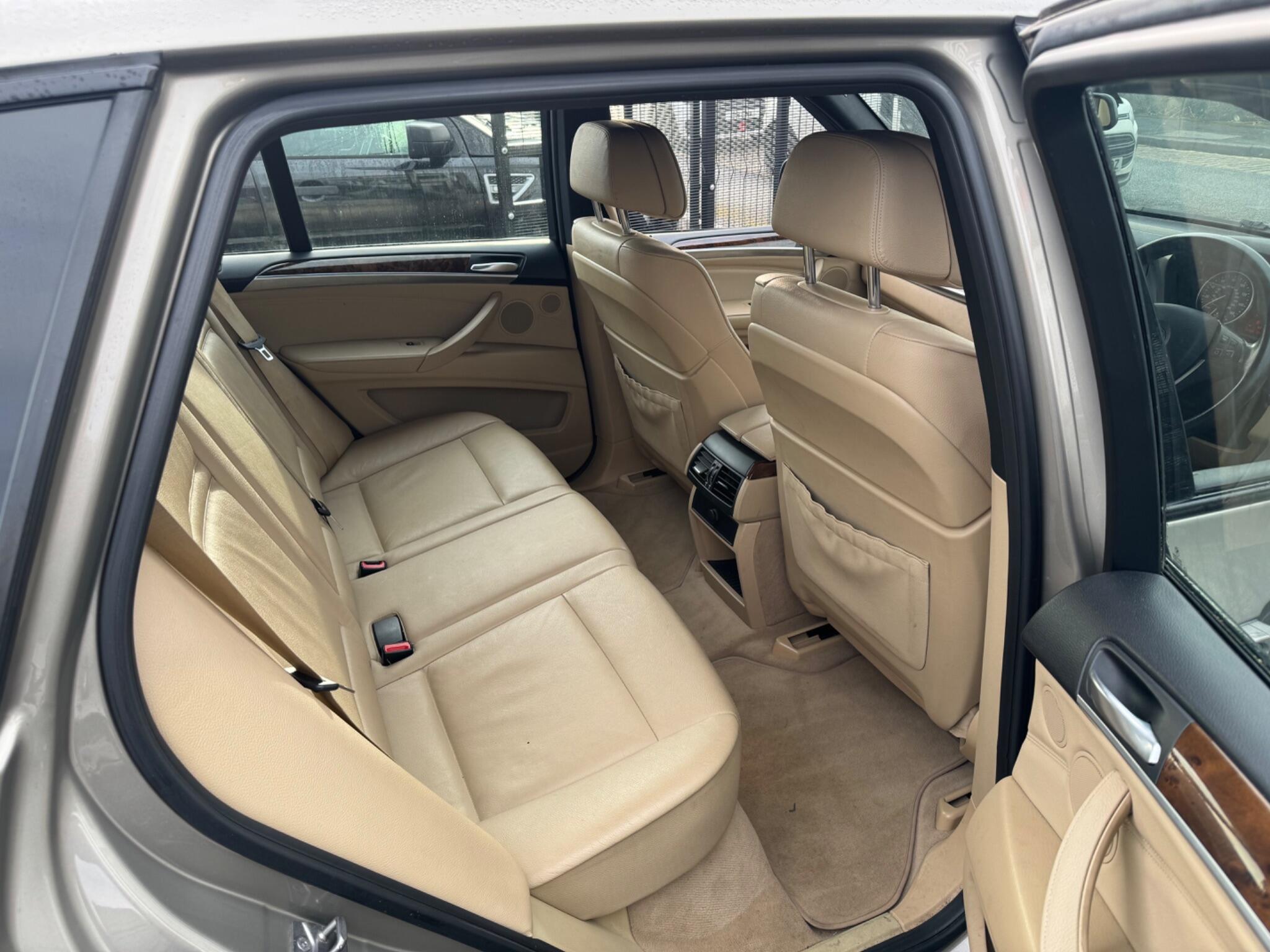 BMW X5 - Image 15