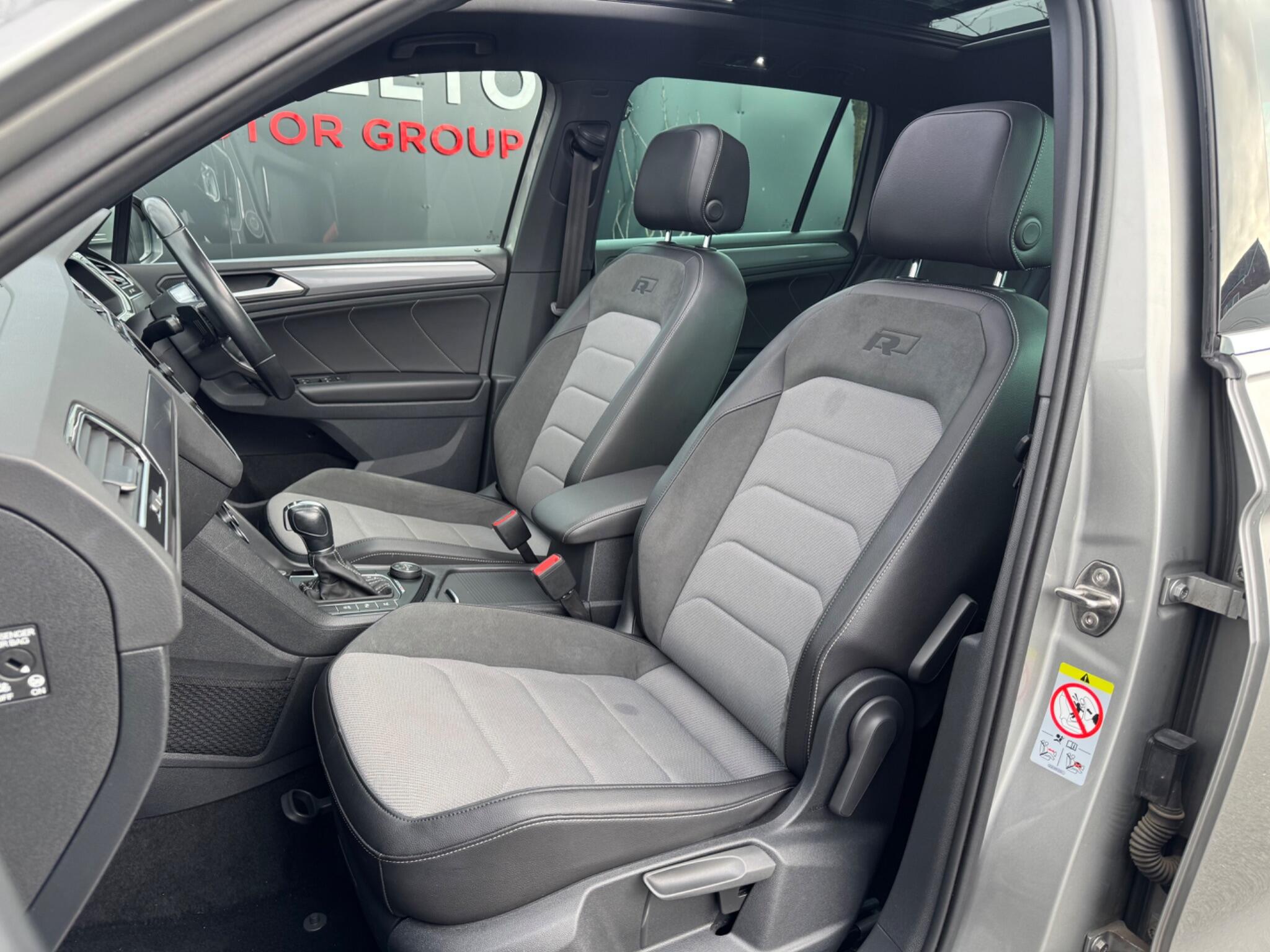 Volkswagen Tiguan - Image 16