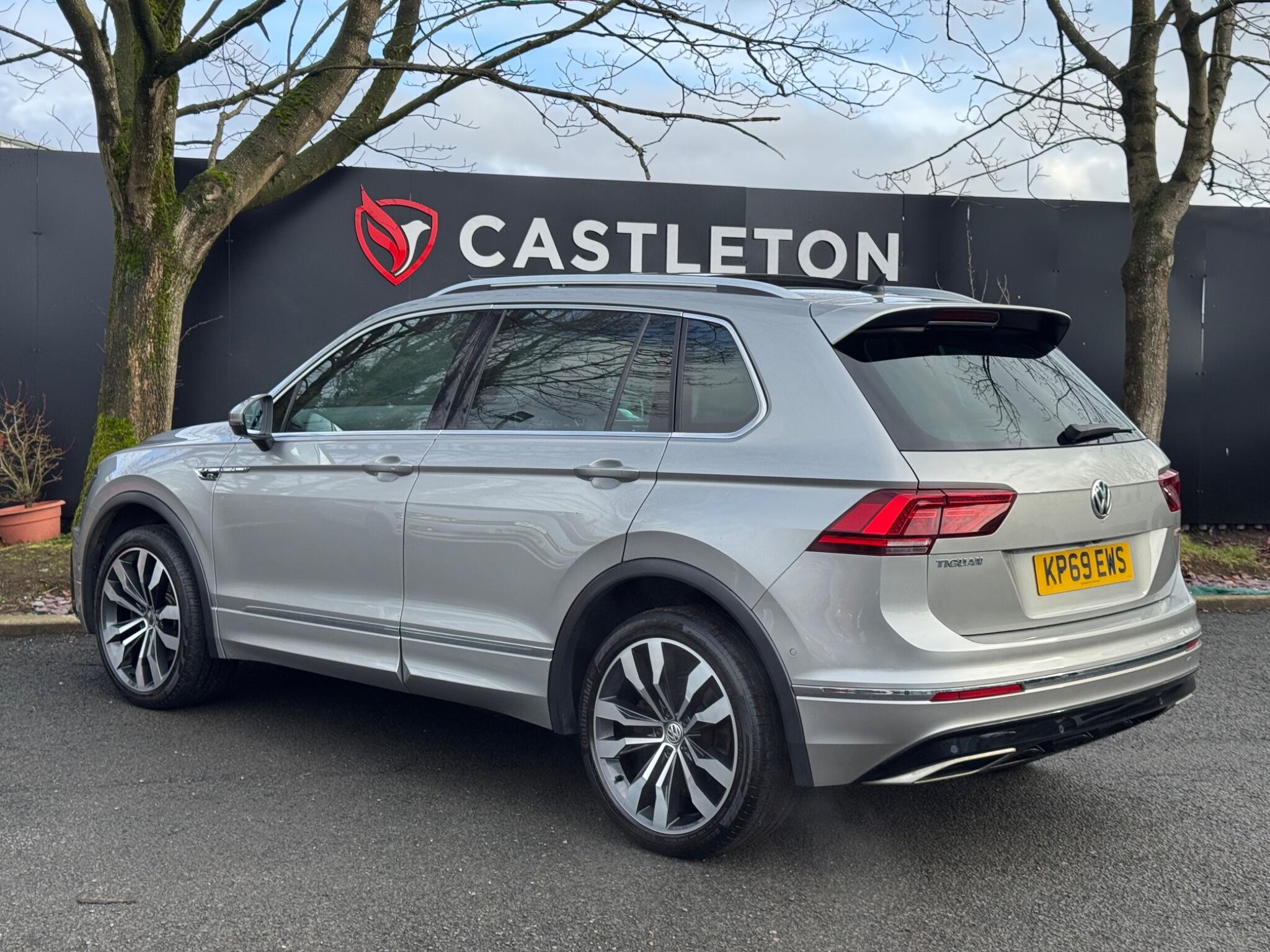 Volkswagen Tiguan - Image 27