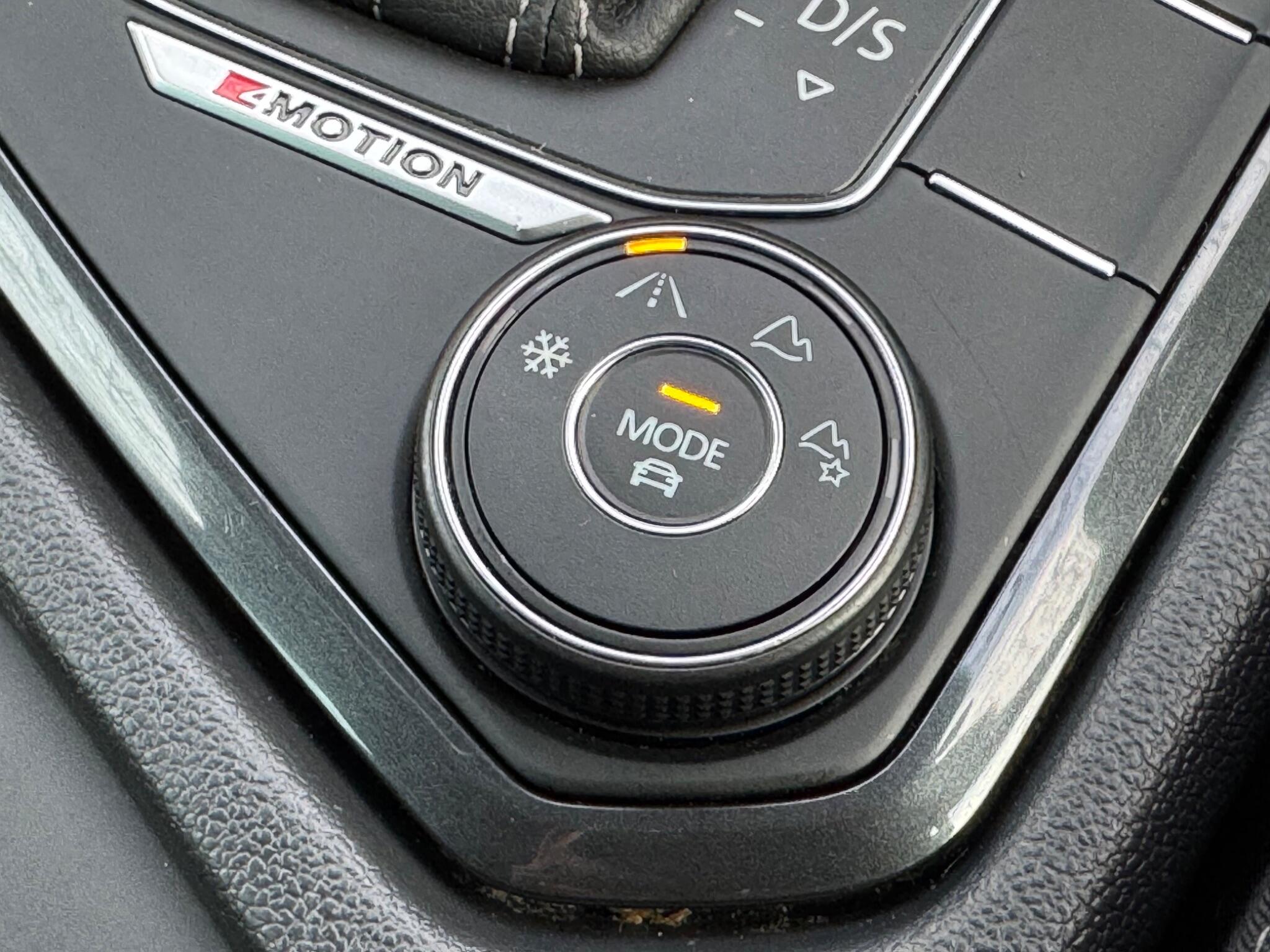 Volkswagen Tiguan - Image 39