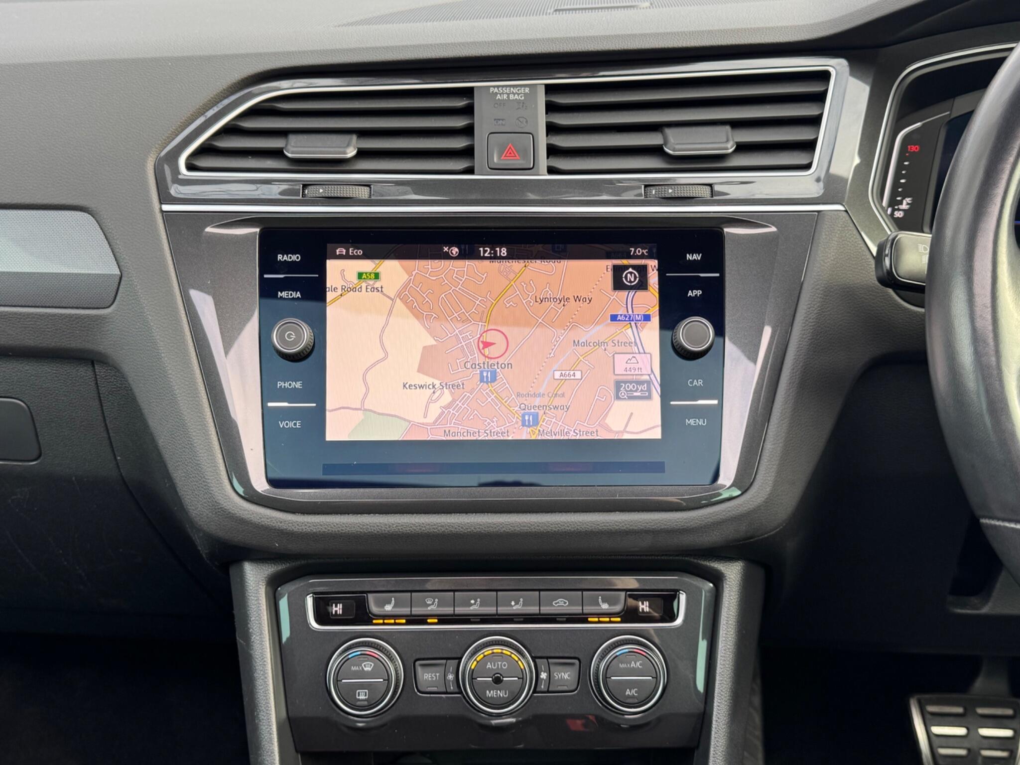 Volkswagen Tiguan - Image 57