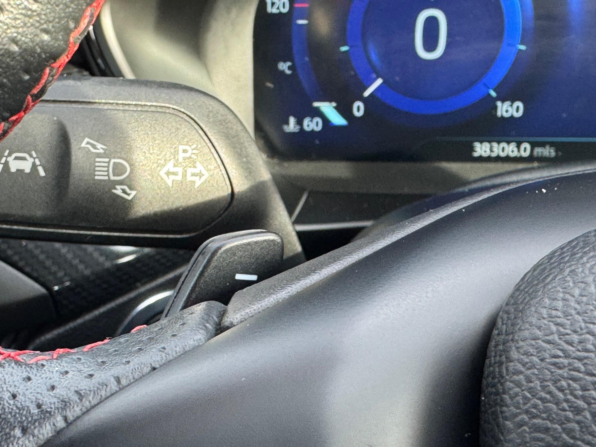 Ford Focus - Image 26