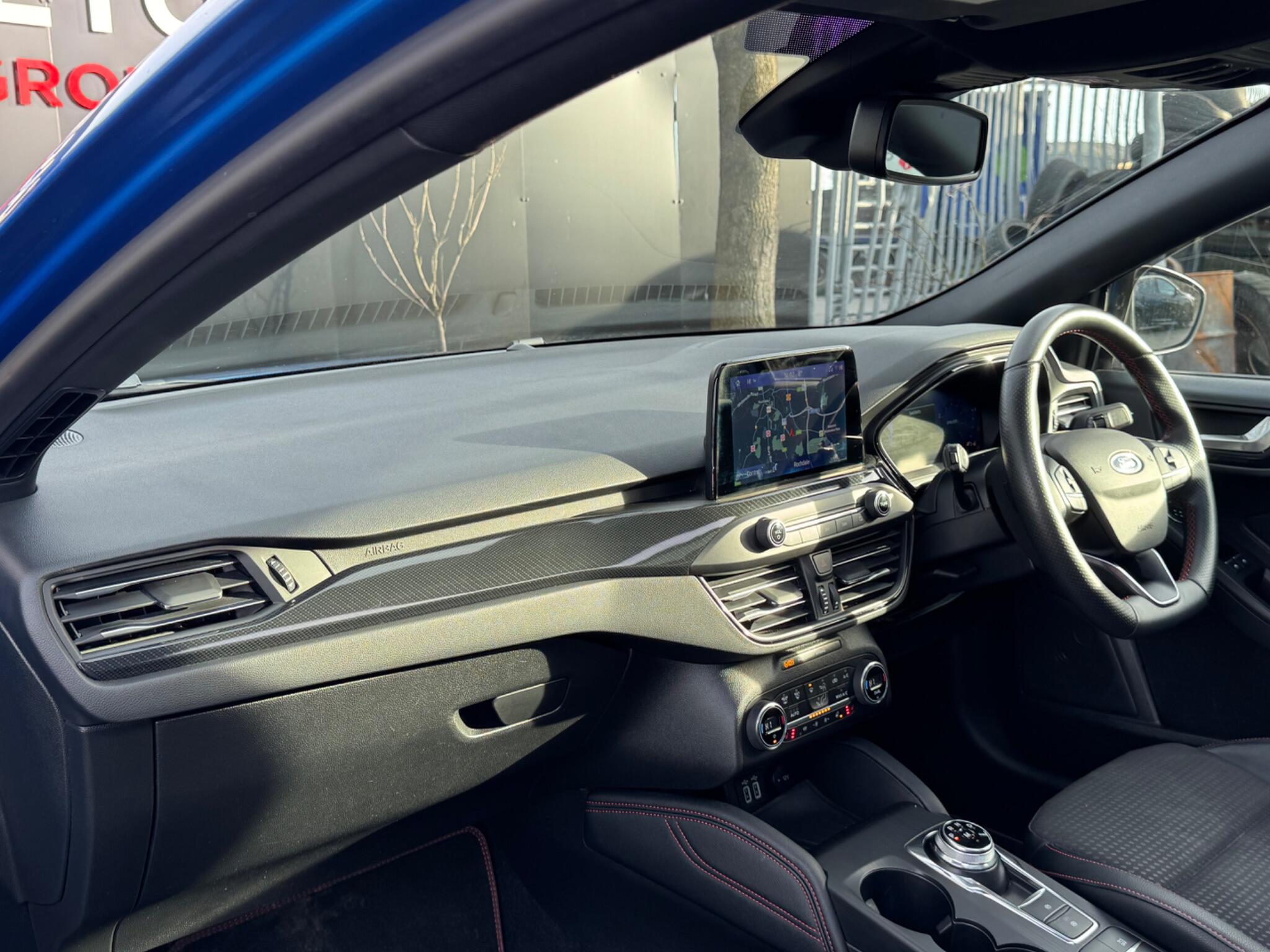 Ford Focus - Image 15