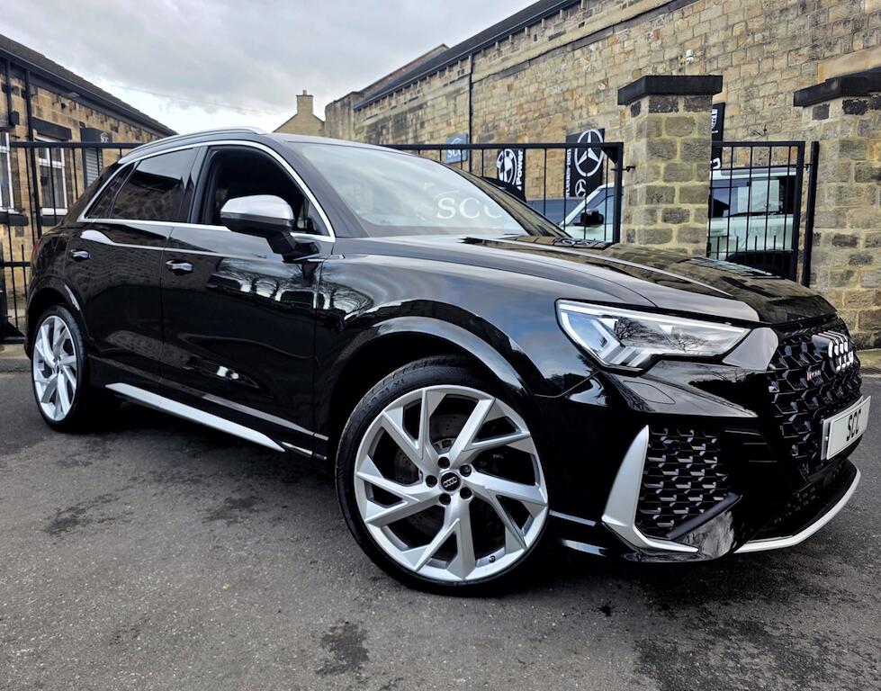 Audi RS Q3 - Image 2