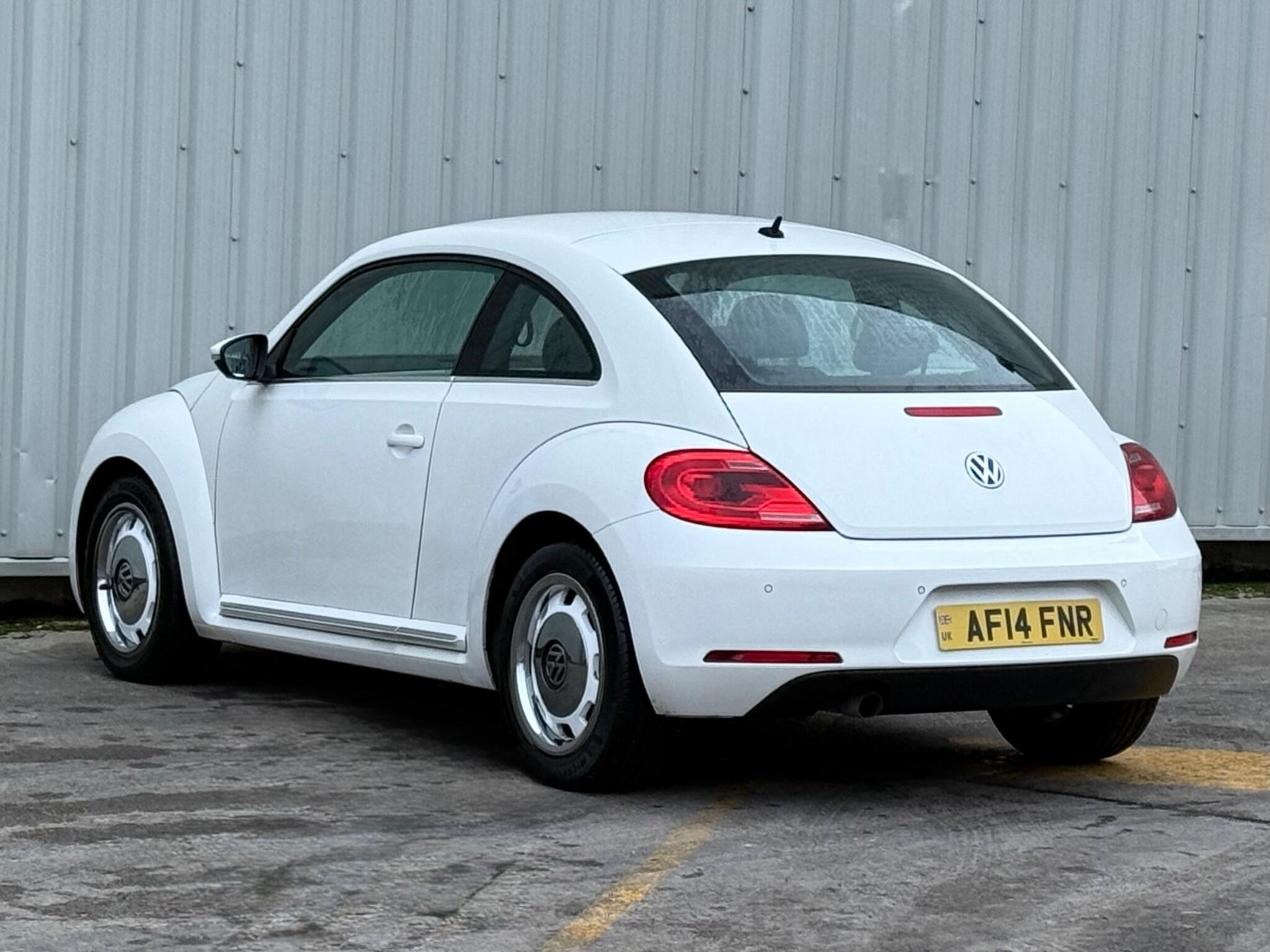 Volkswagen Beetle - Image 16
