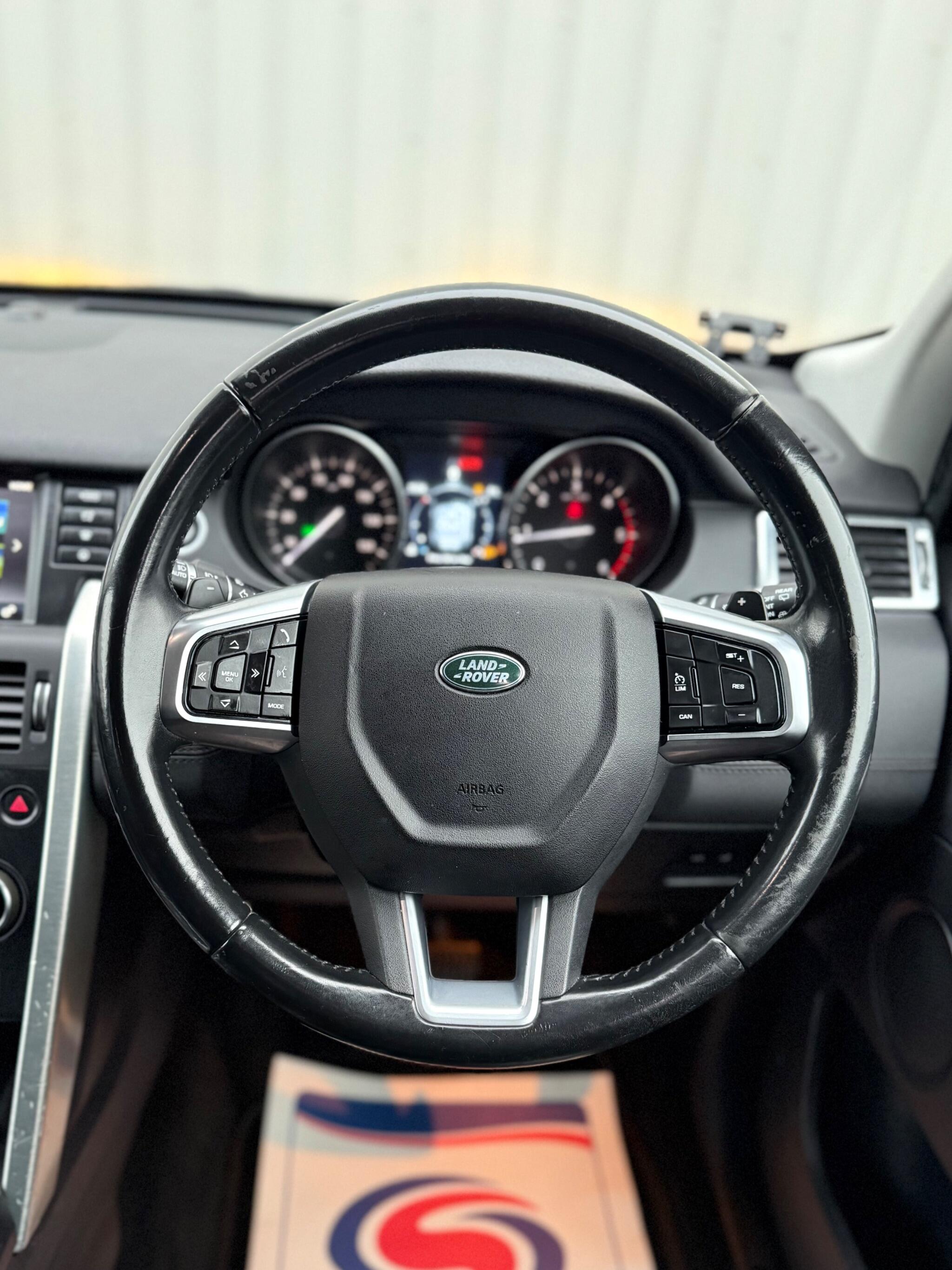 Land Rover DISCOVERY SPORT - Image 32