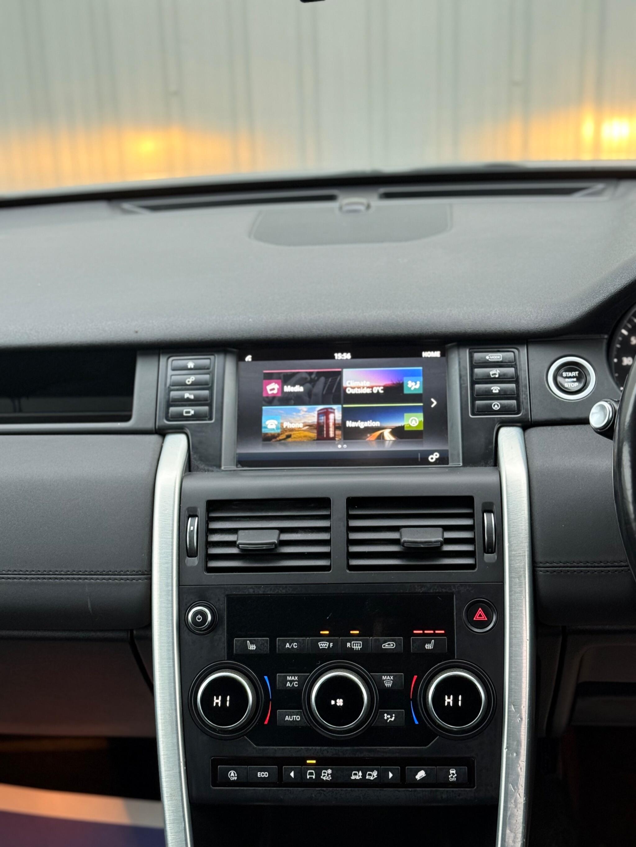 Land Rover DISCOVERY SPORT - Image 35