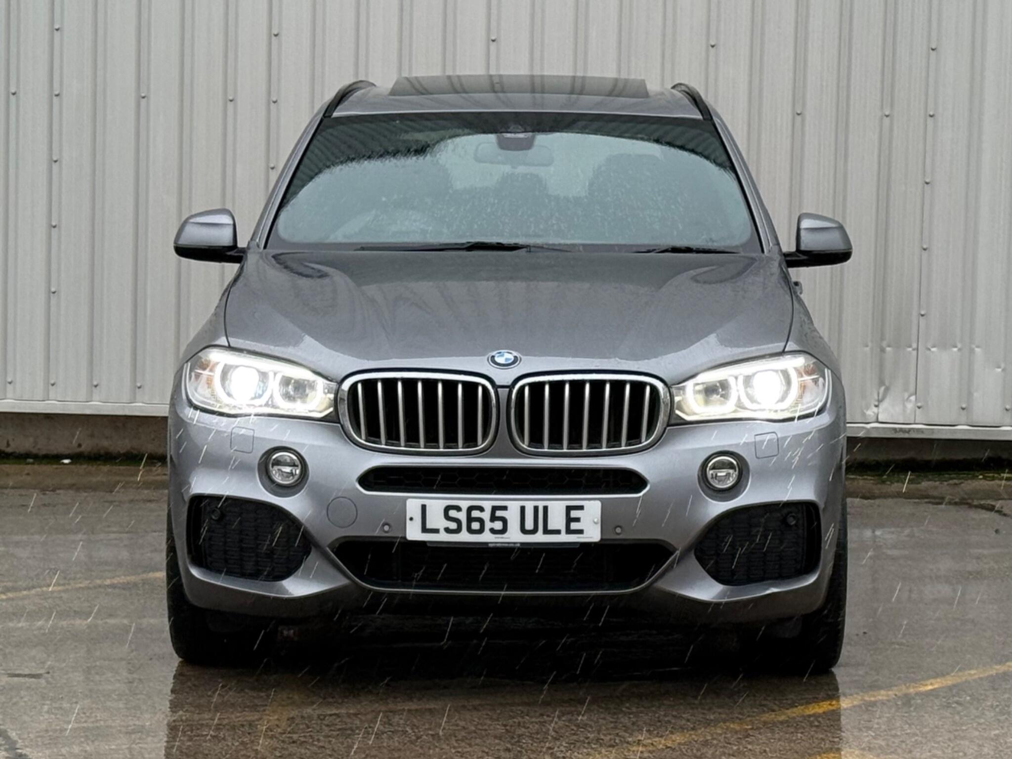 BMW X5 - Image 2