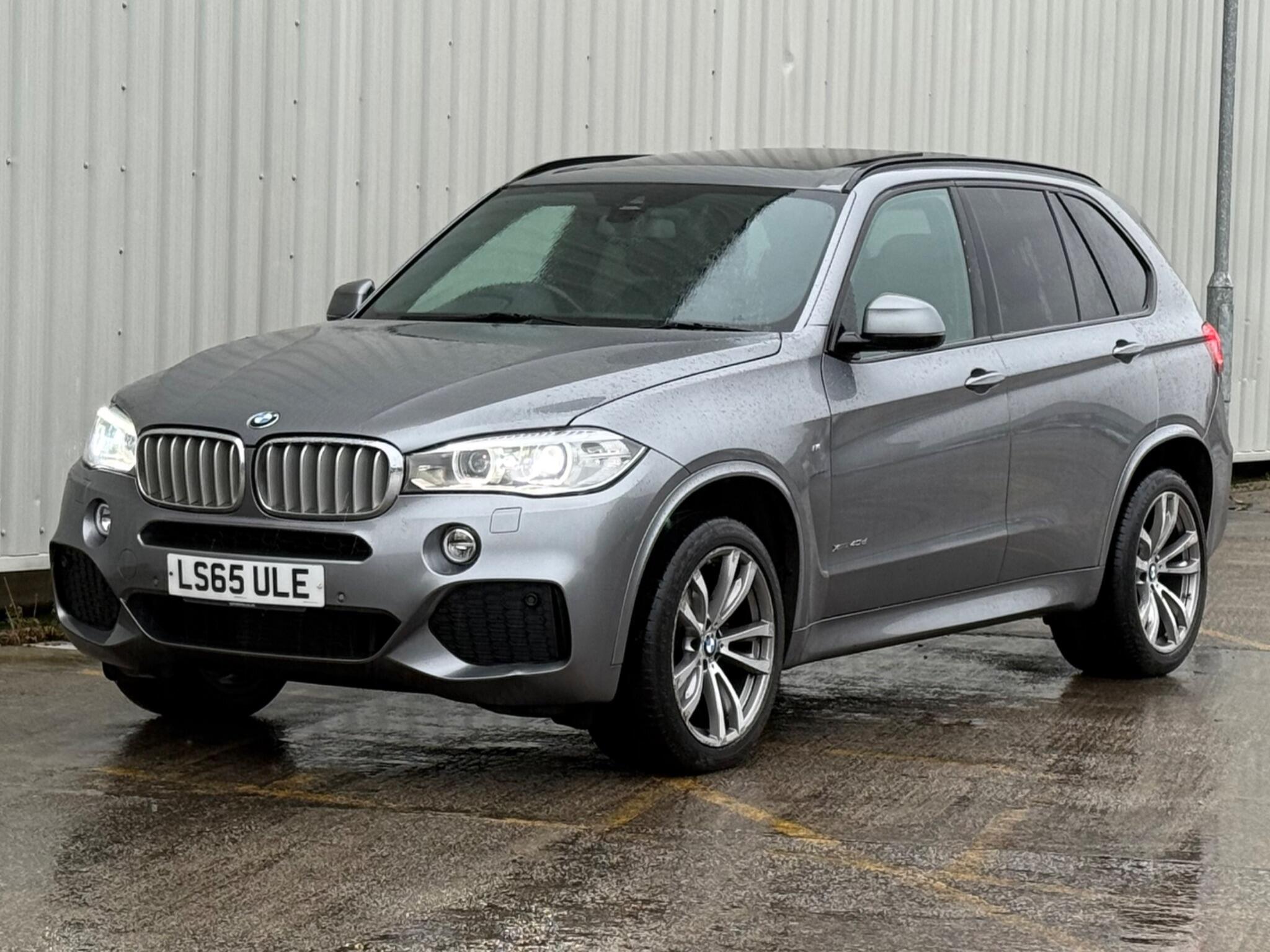 BMW X5 - Image 11
