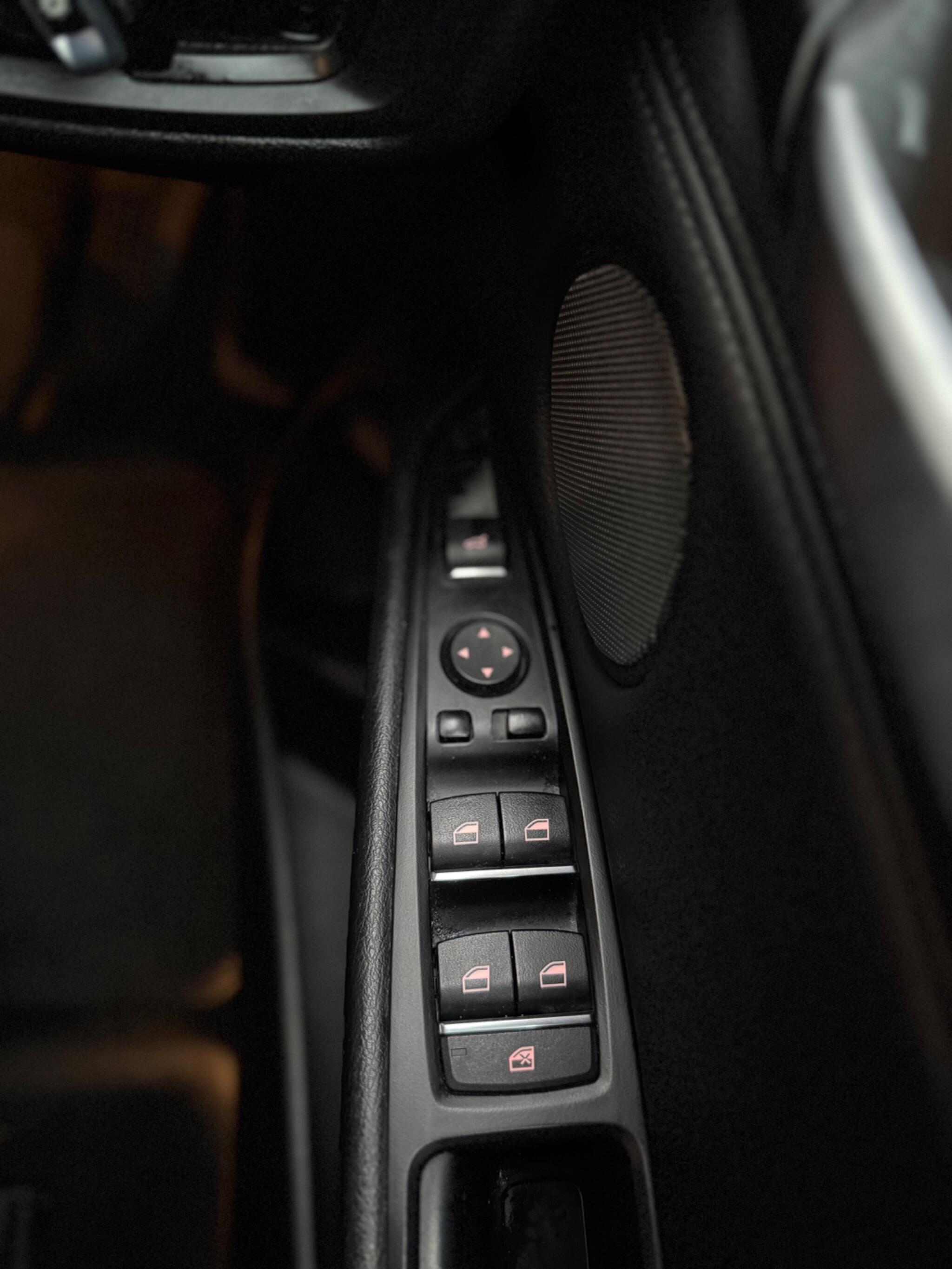 BMW X5 - Image 51