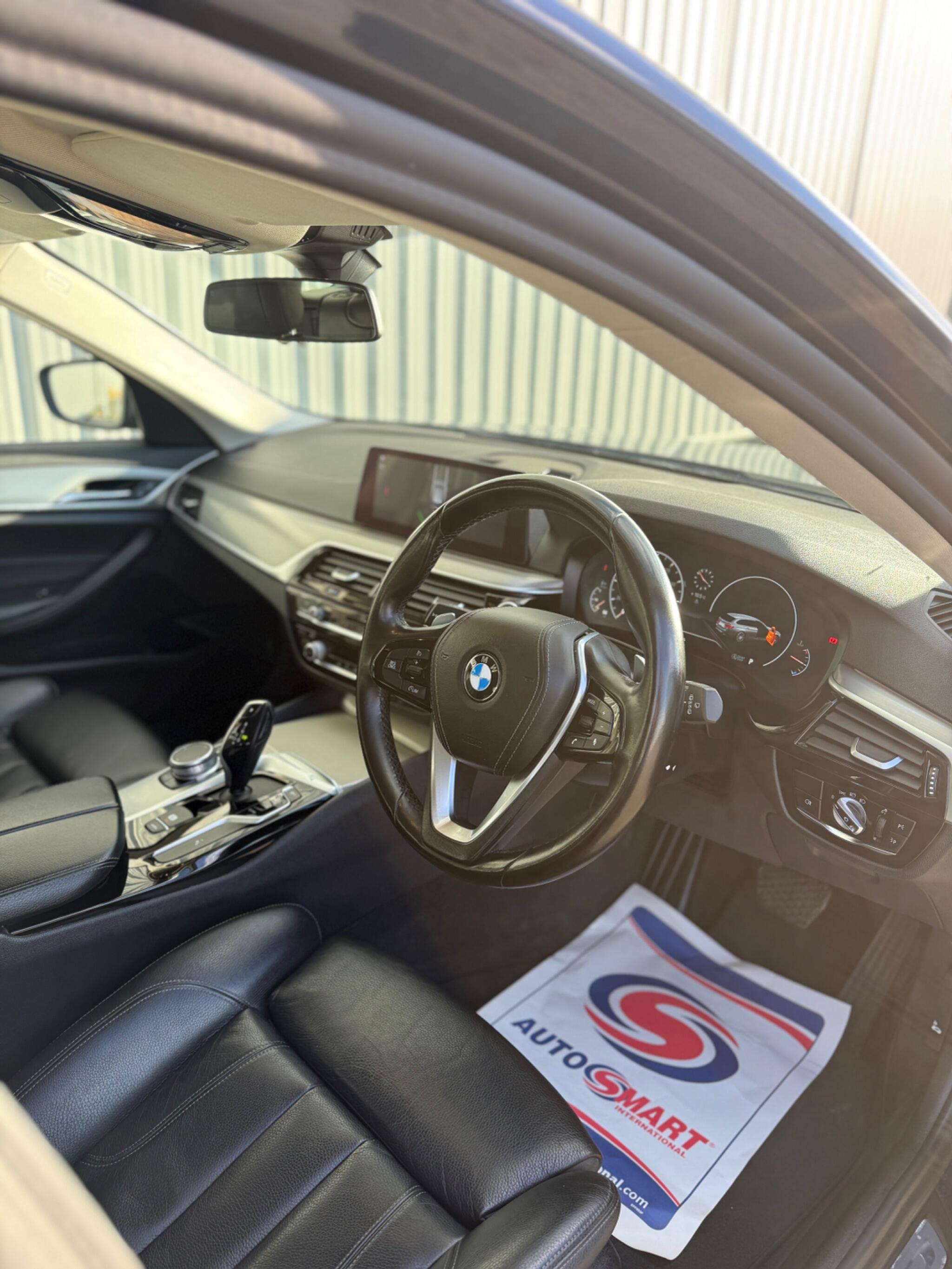 BMW 5 Series - Image 20
