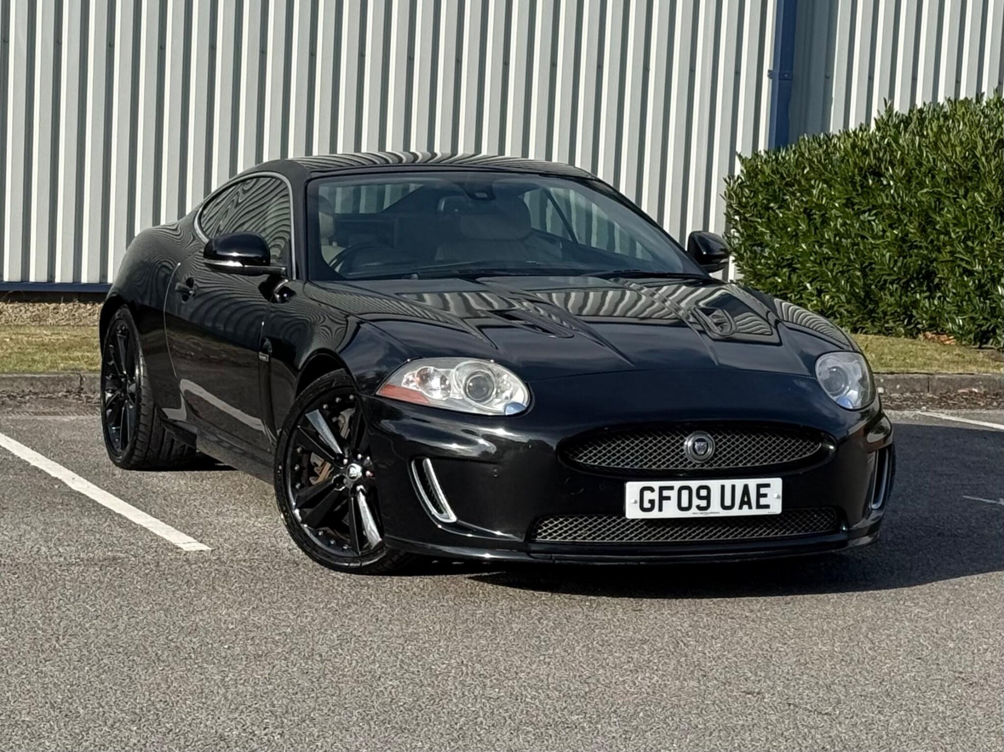 Jaguar XKR