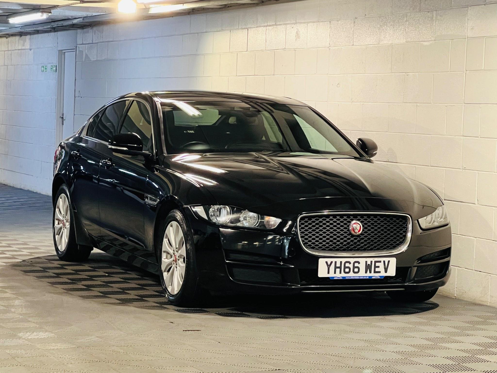 Jaguar XE