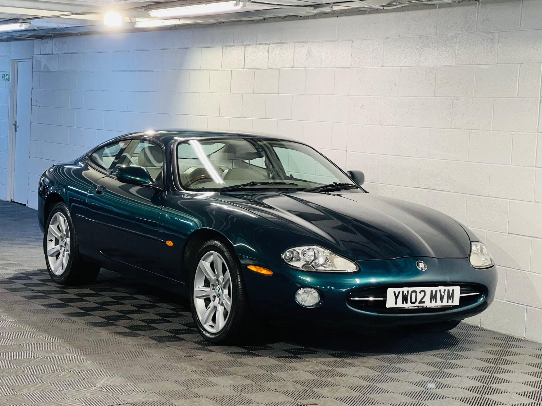 Jaguar XK8