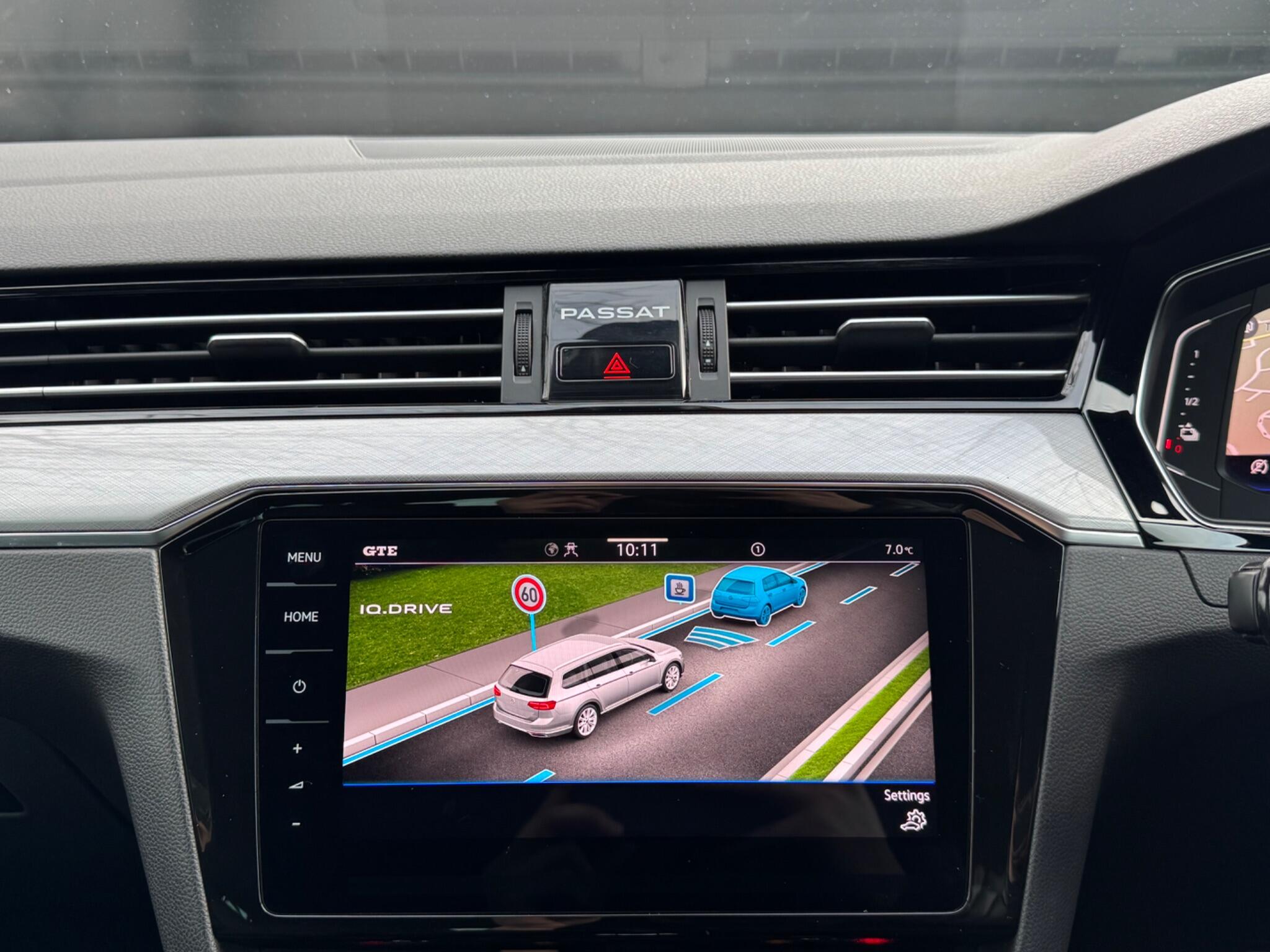 Volkswagen Passat - Image 44