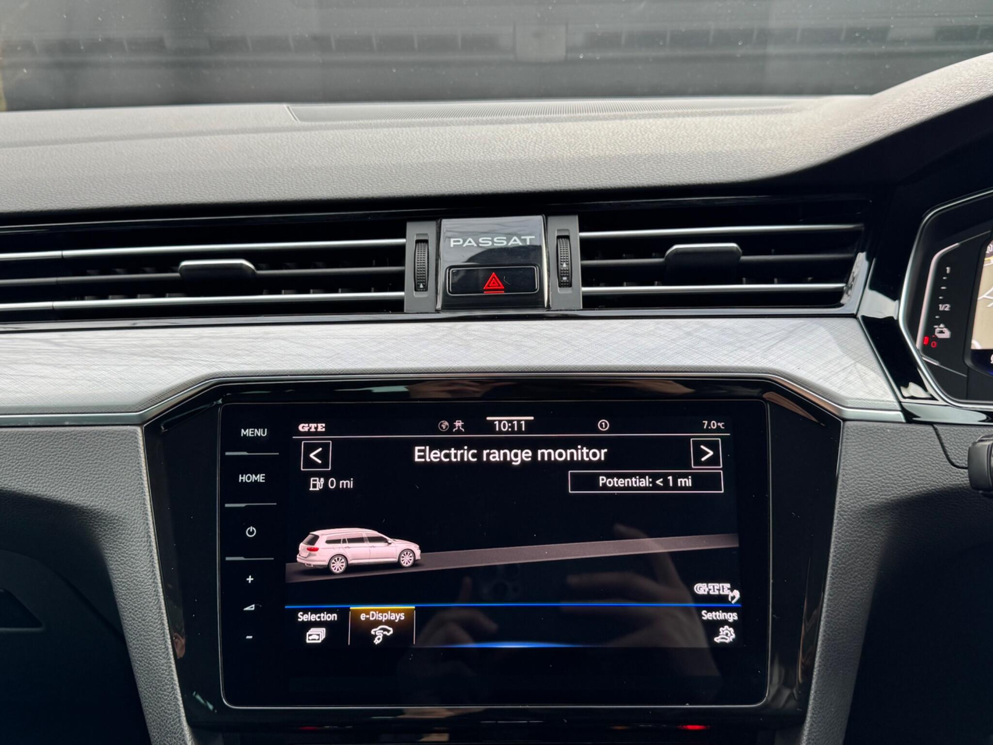 Volkswagen Passat - Image 45