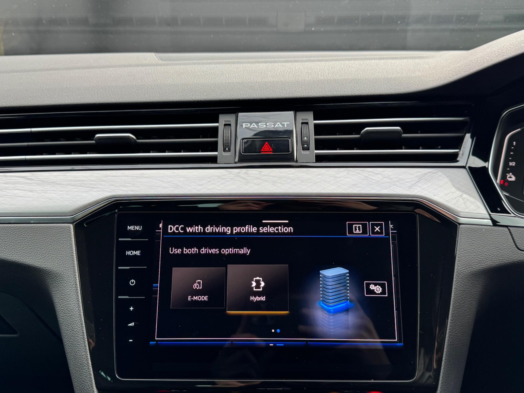 Volkswagen Passat - Image 48