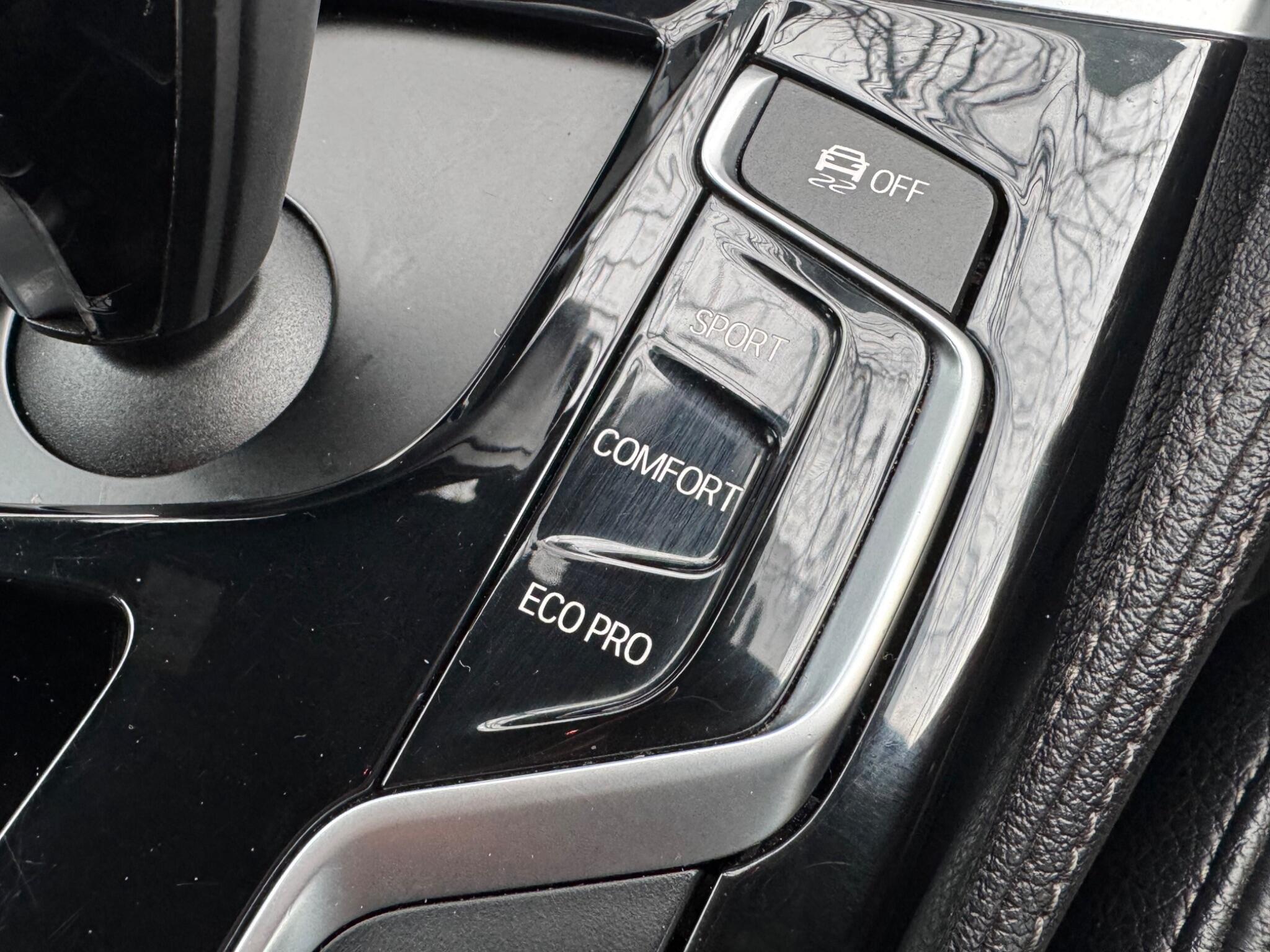 BMW 5 Series - Image 34
