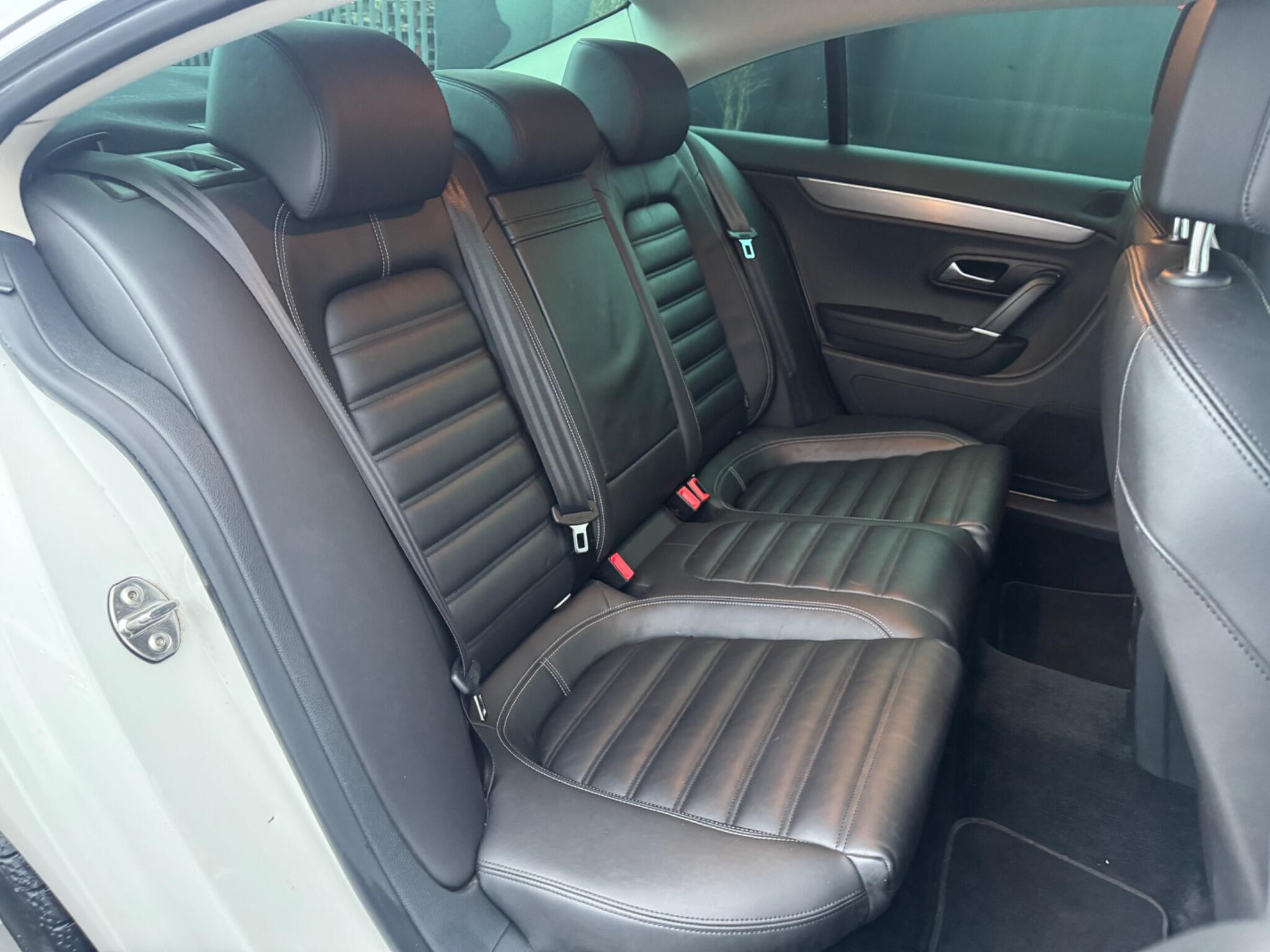 Volkswagen CC - Image 21