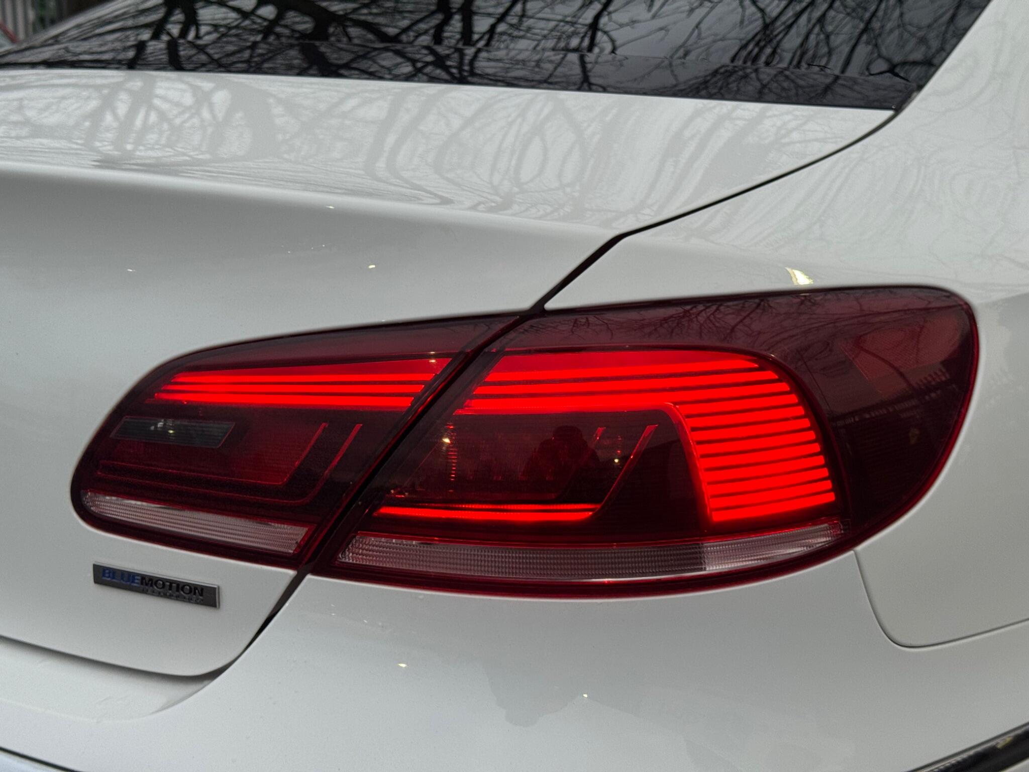 Volkswagen CC - Image 31
