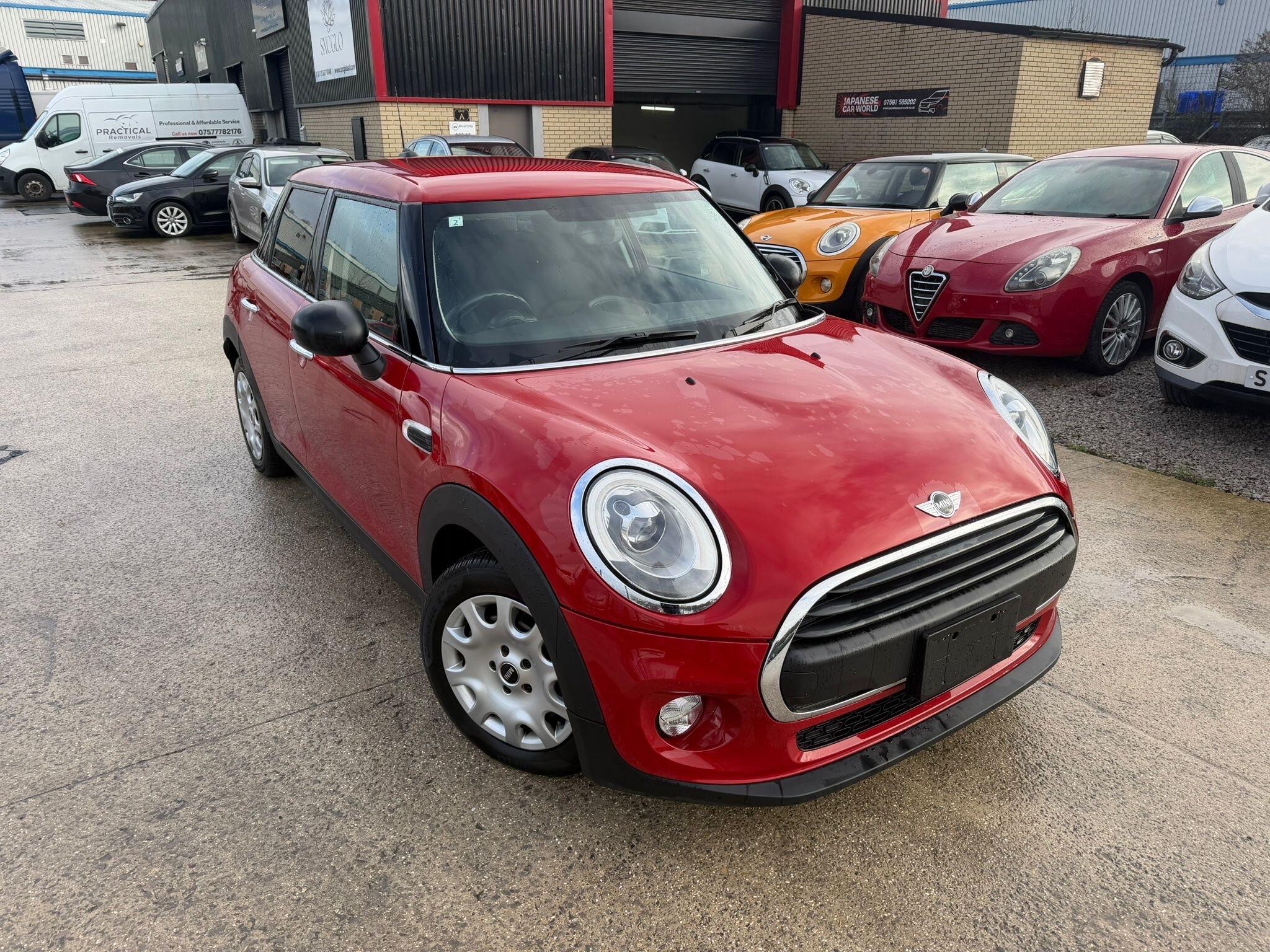 MINI Hatch
