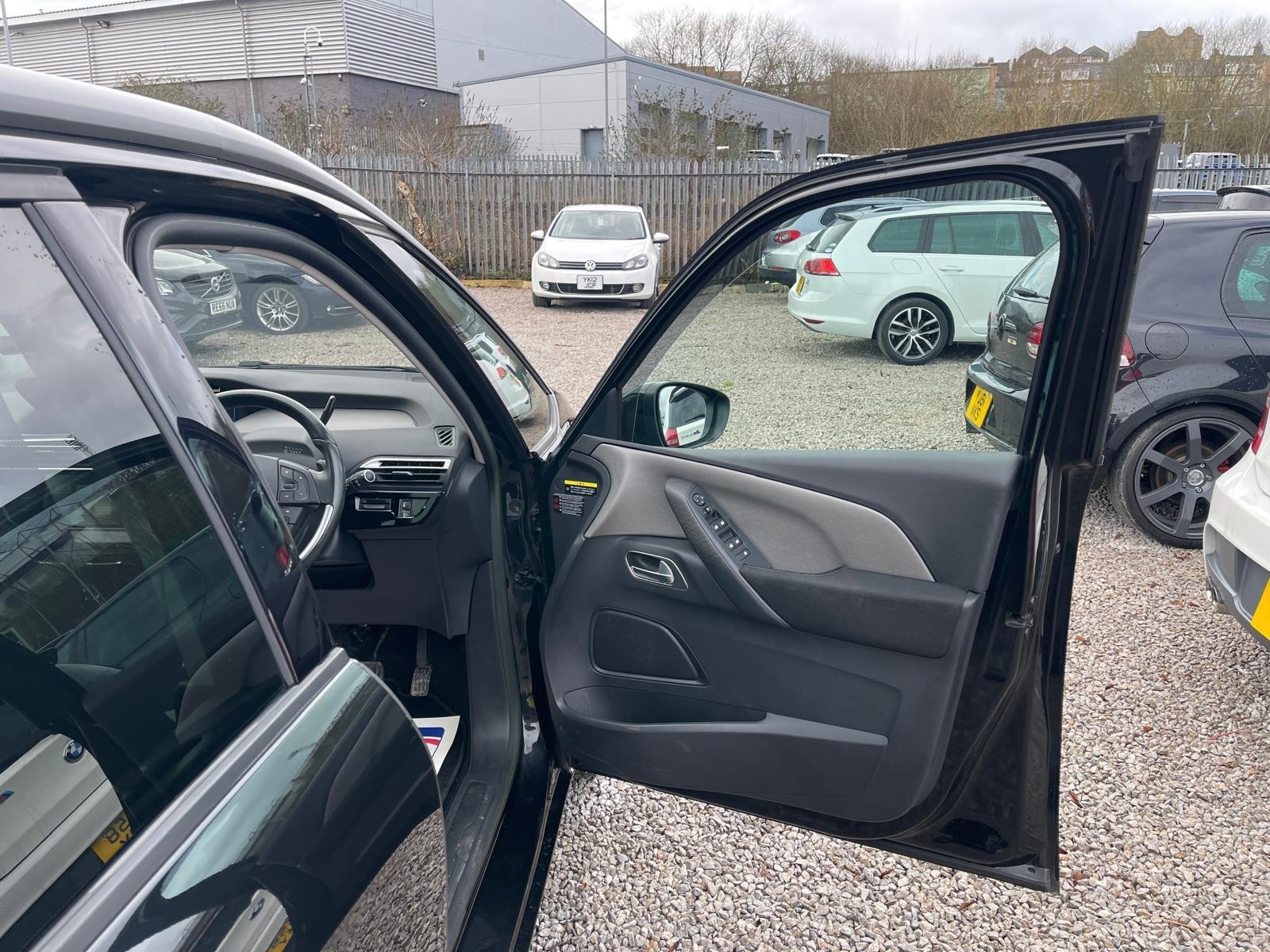 Citroen Grand C4 Picasso - Image 10