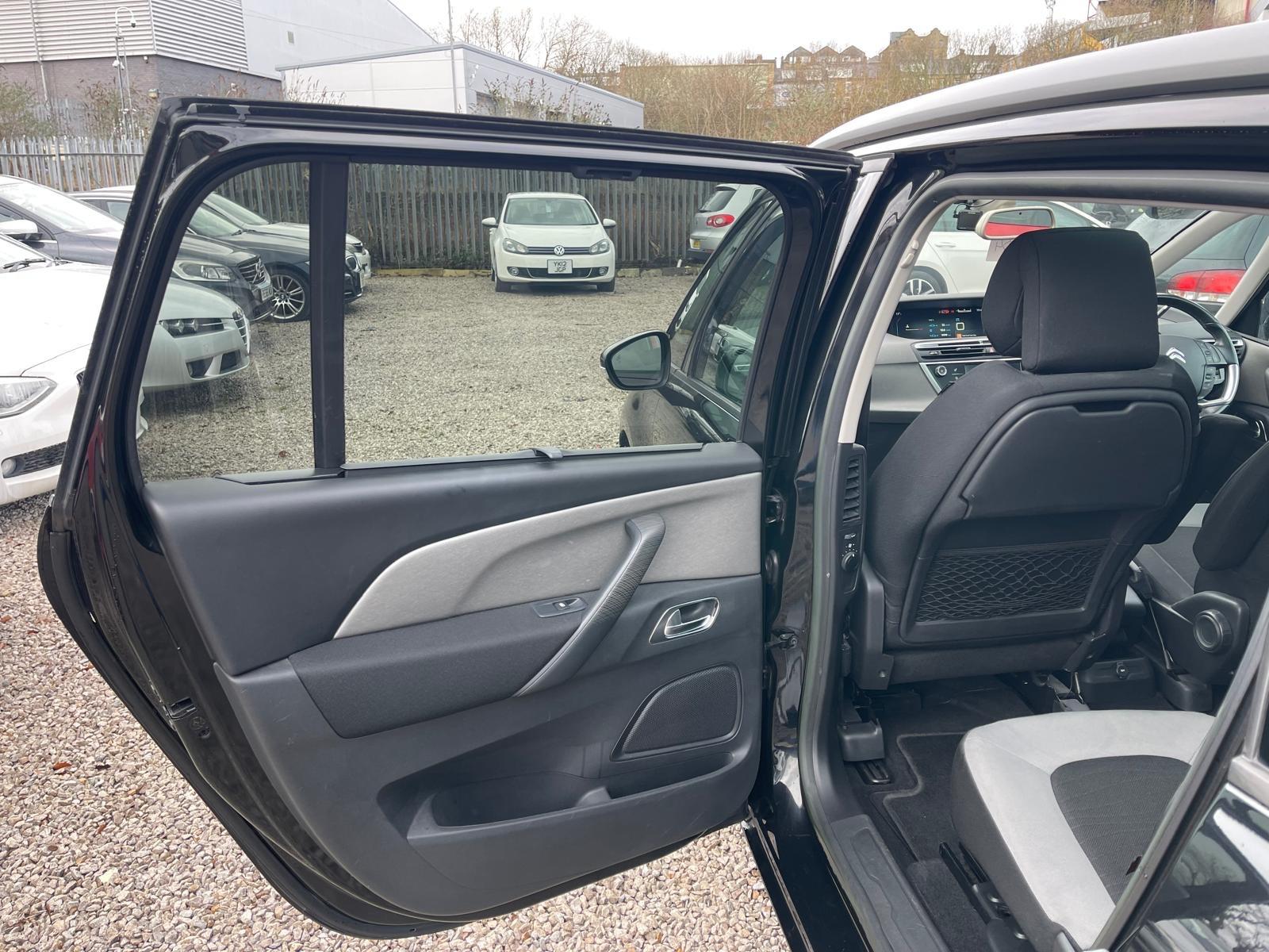 Citroen Grand C4 Picasso - Image 13