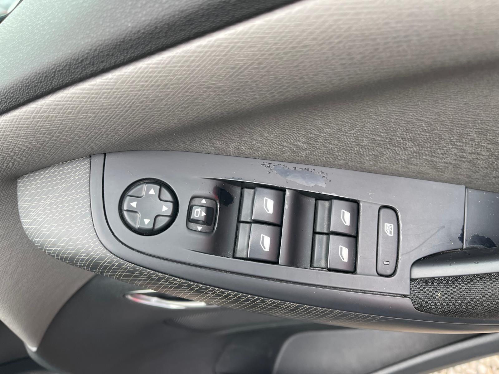 Citroen Grand C4 Picasso - Image 14