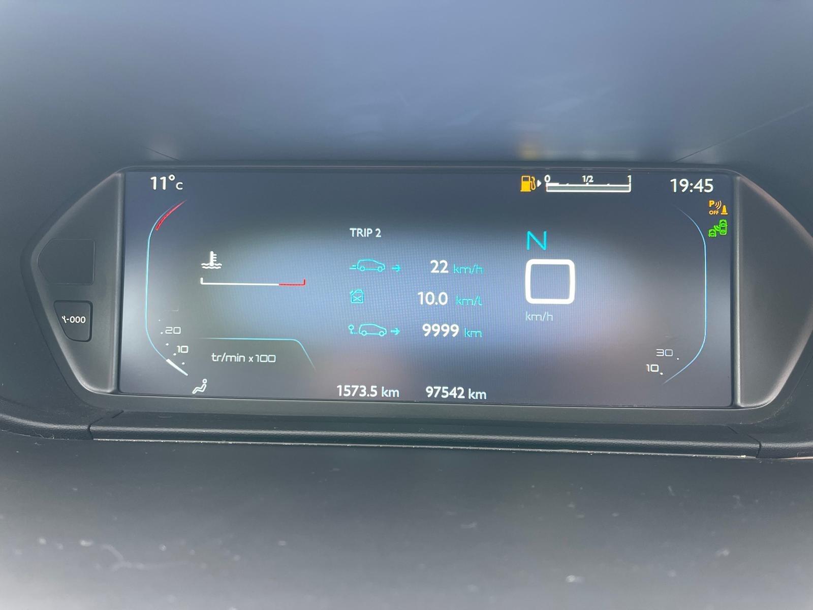 Citroen Grand C4 Picasso - Image 18