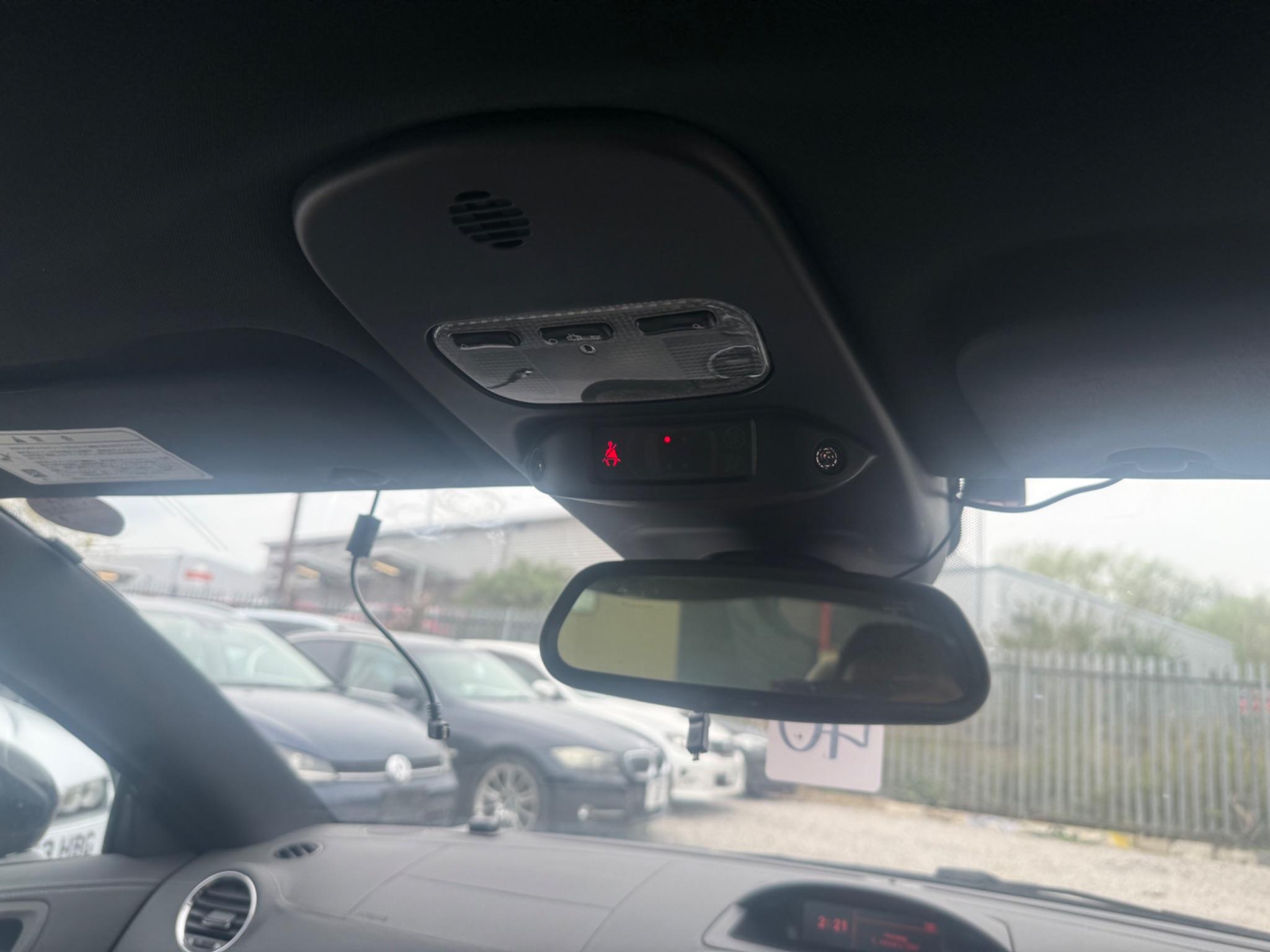 Peugeot RCZ - Image 19