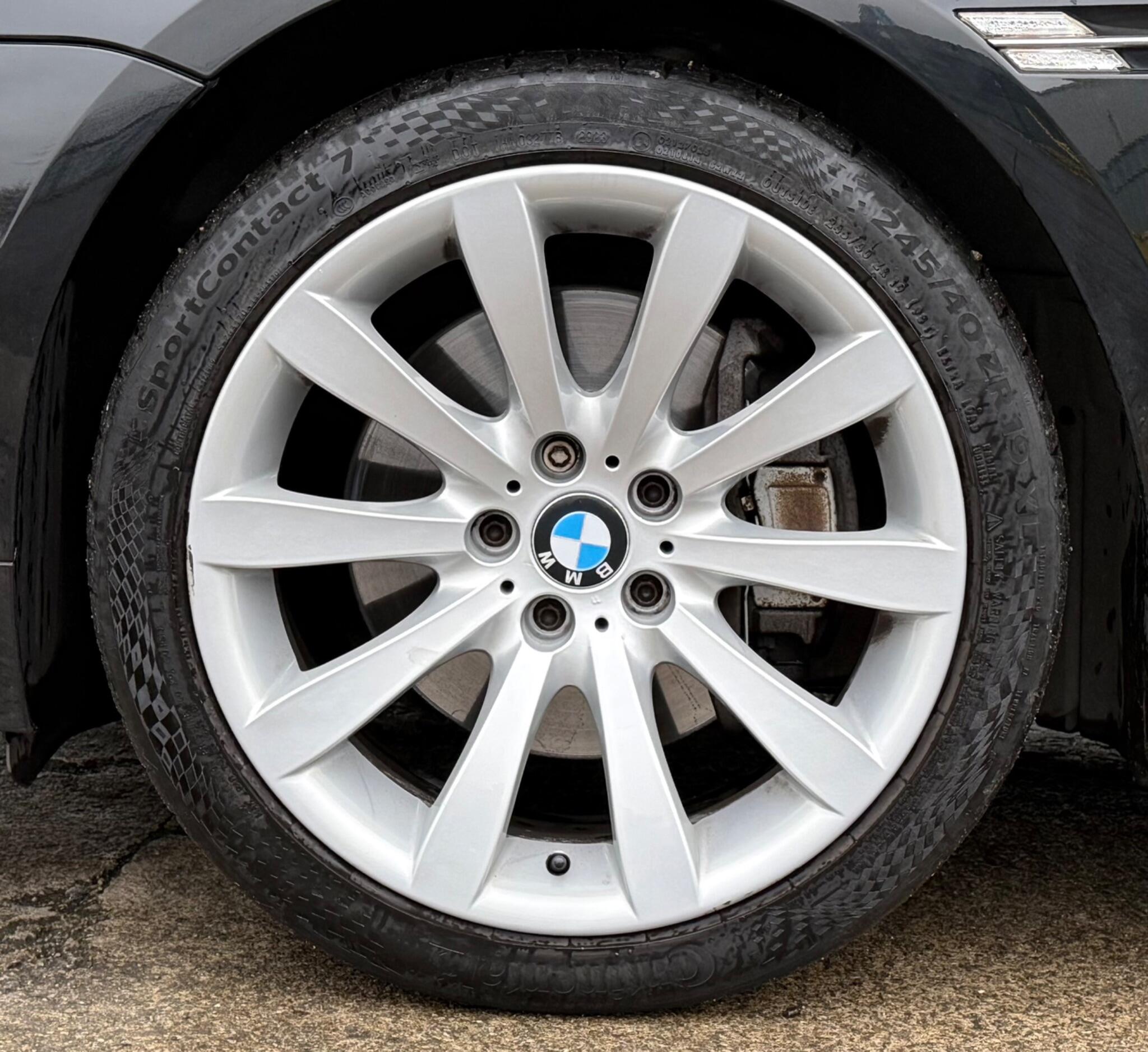 BMW 6 Series - Image 17