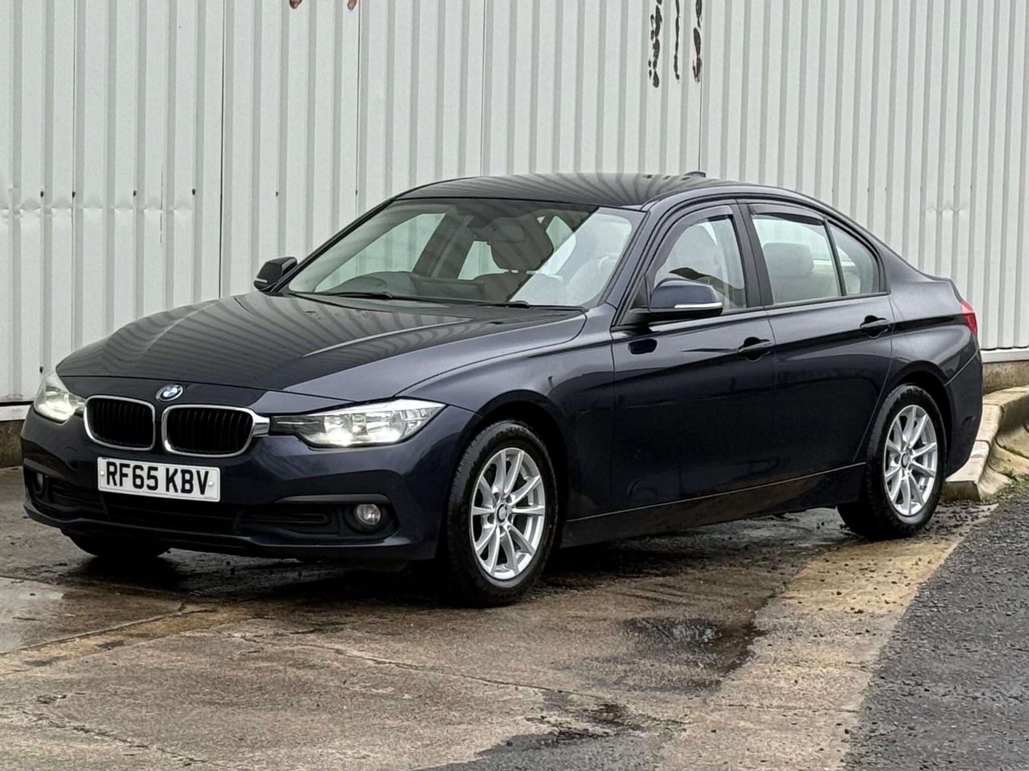 BMW 3 Series - Image 11