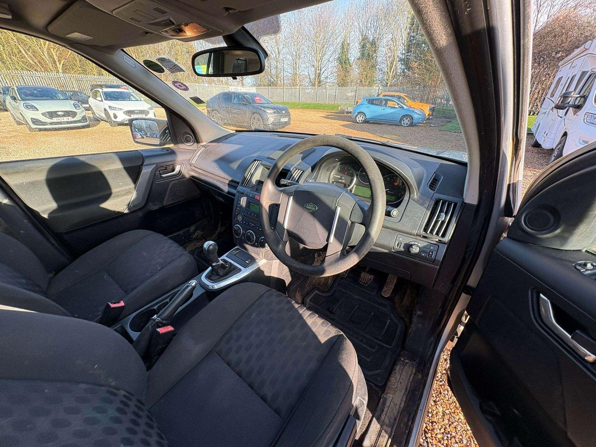 Land Rover Freelander 2 - Image 11