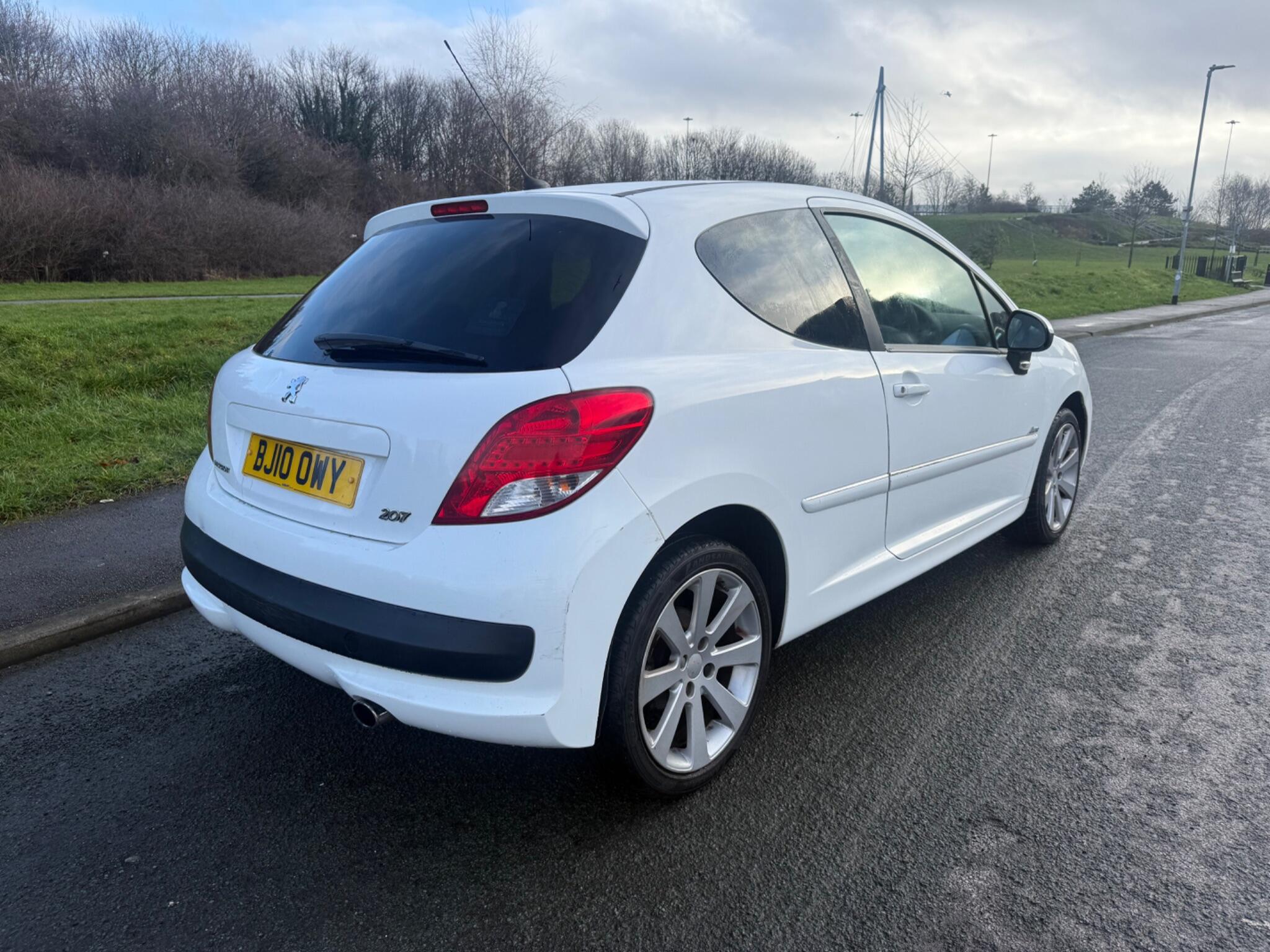 Peugeot 207 - Image 5