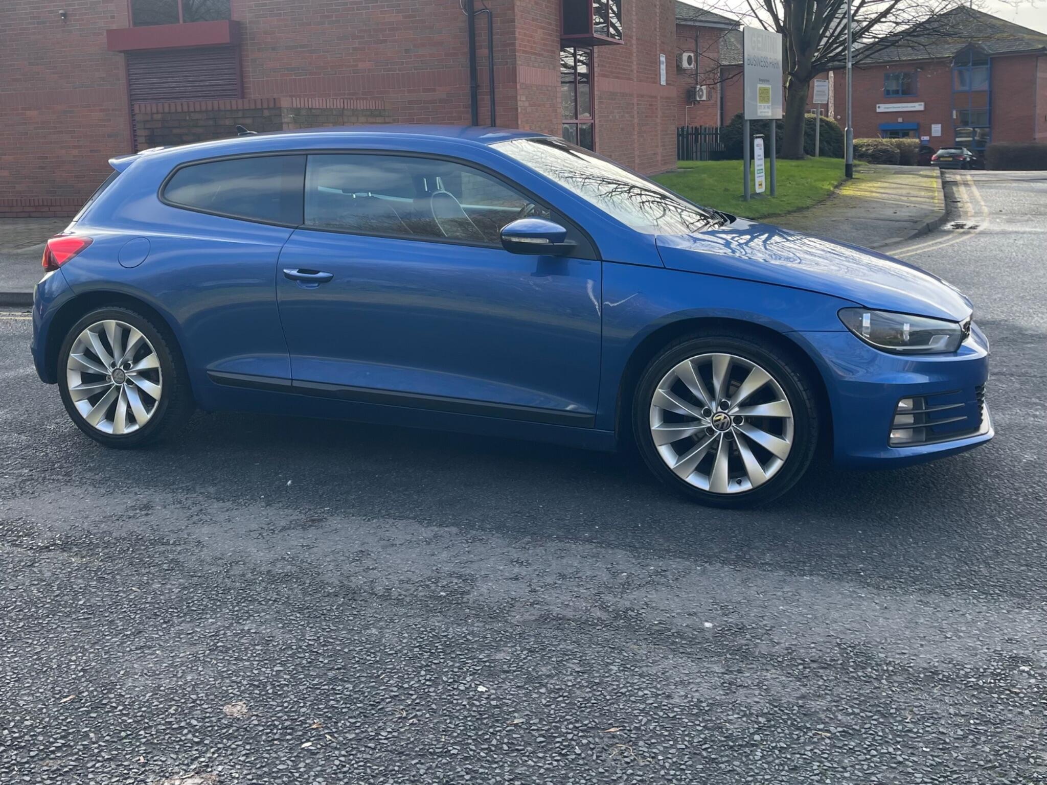 Volkswagen Scirocco - Image 16