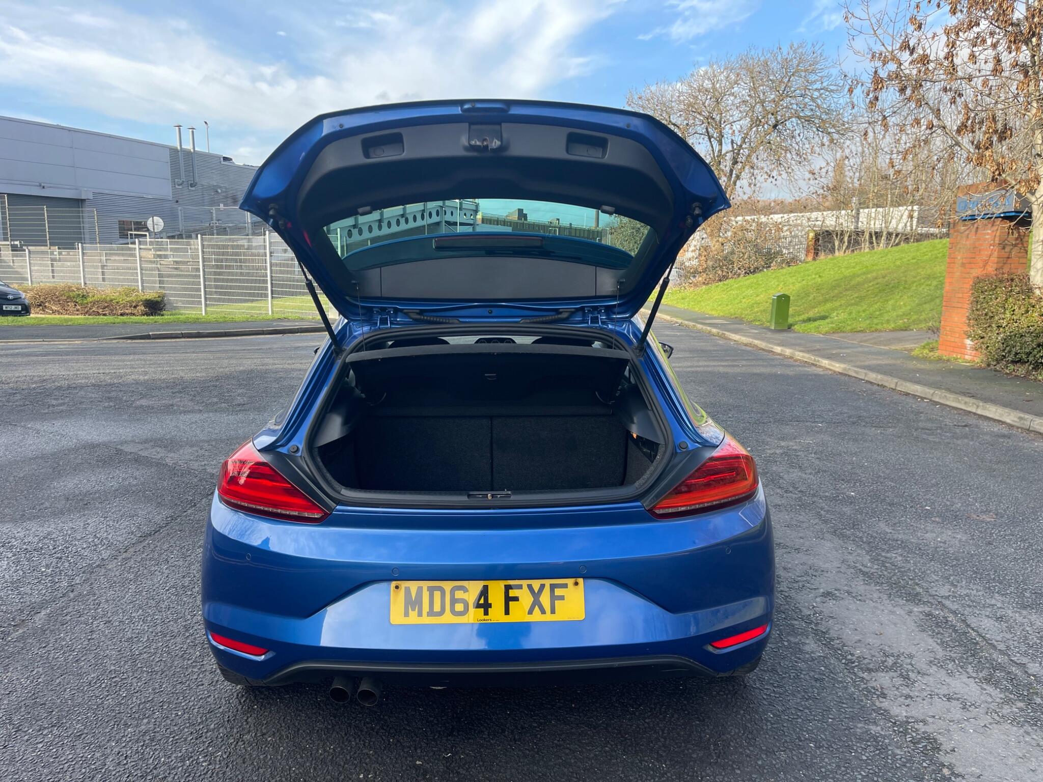 Volkswagen Scirocco - Image 32