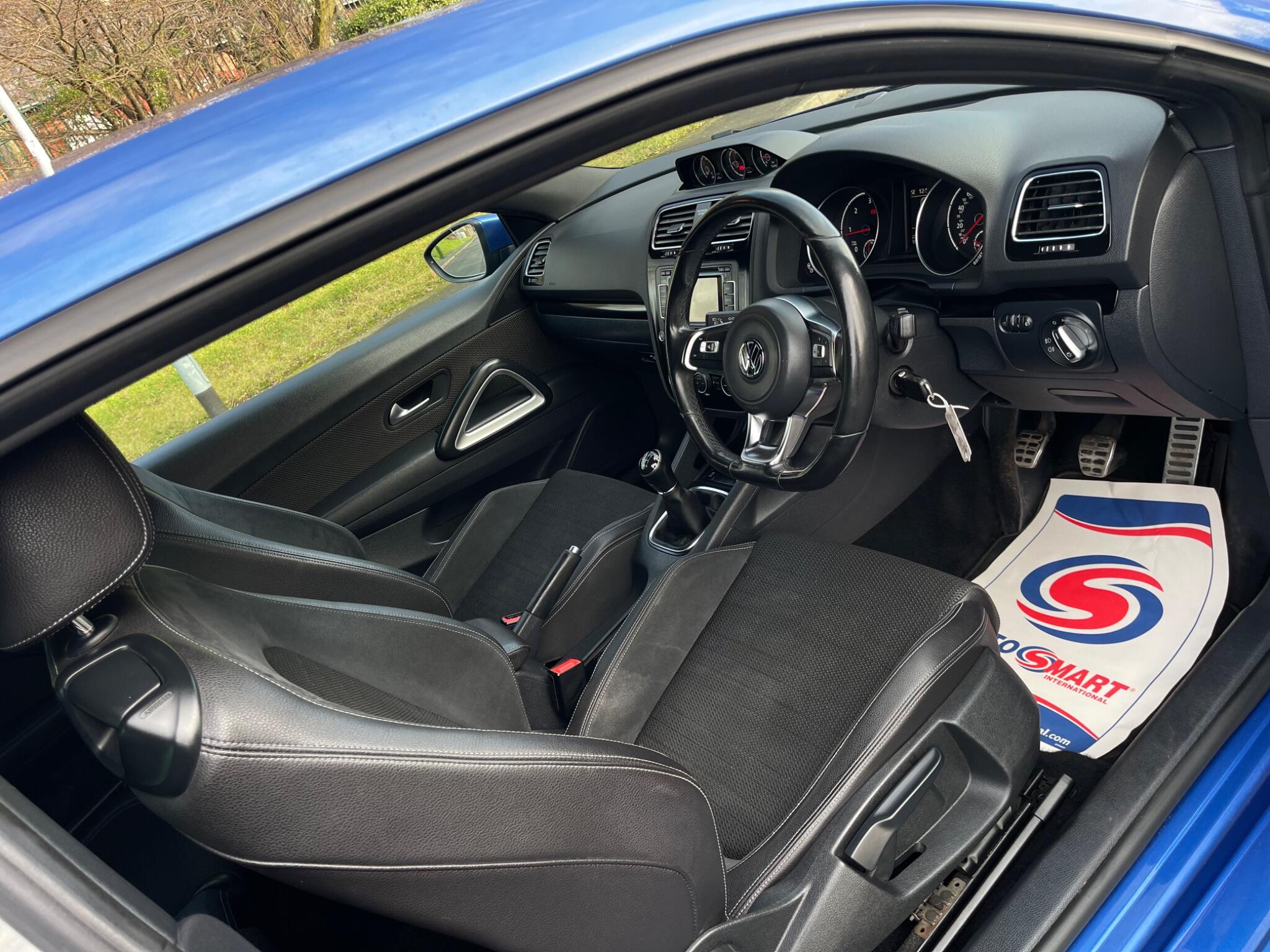 Volkswagen Scirocco - Image 35