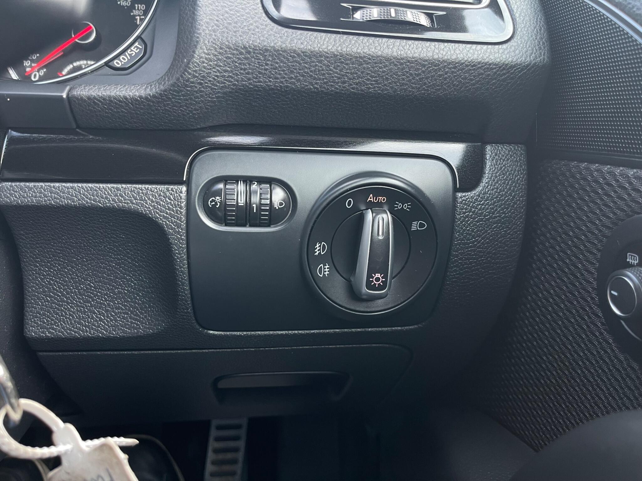 Volkswagen Scirocco - Image 53