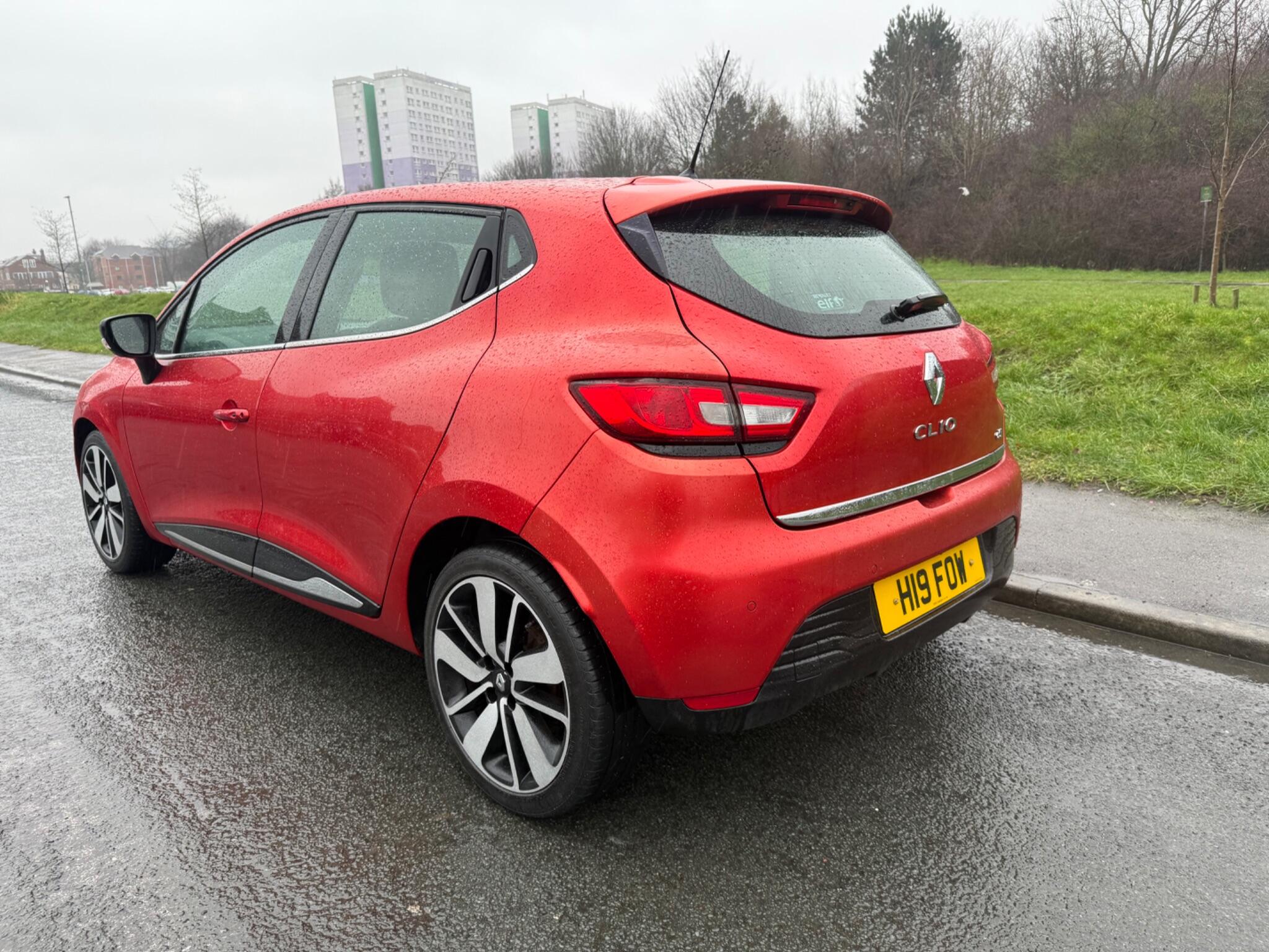 Renault Clio - Image 7