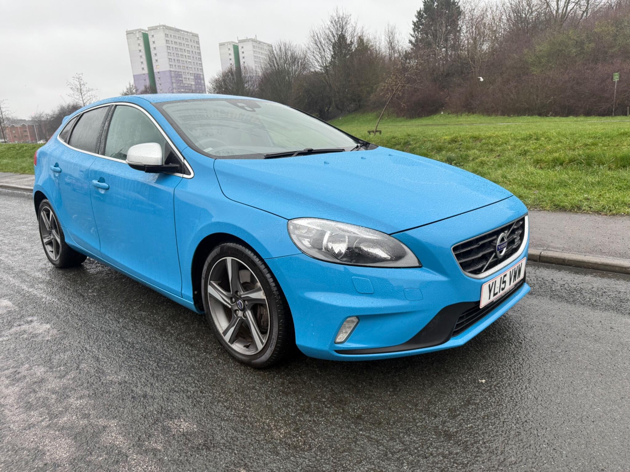 Volvo V40