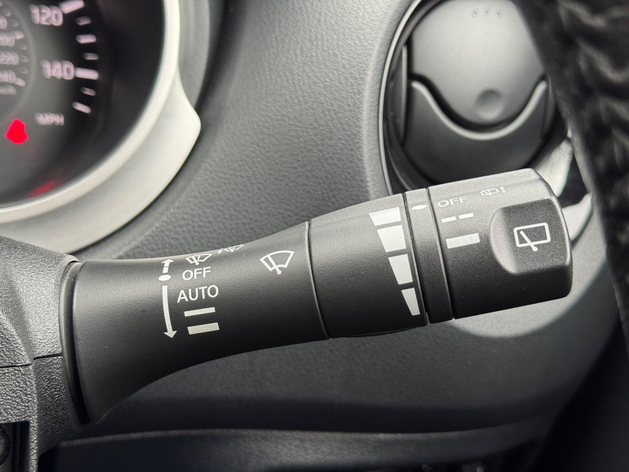 Nissan Juke - Image 22