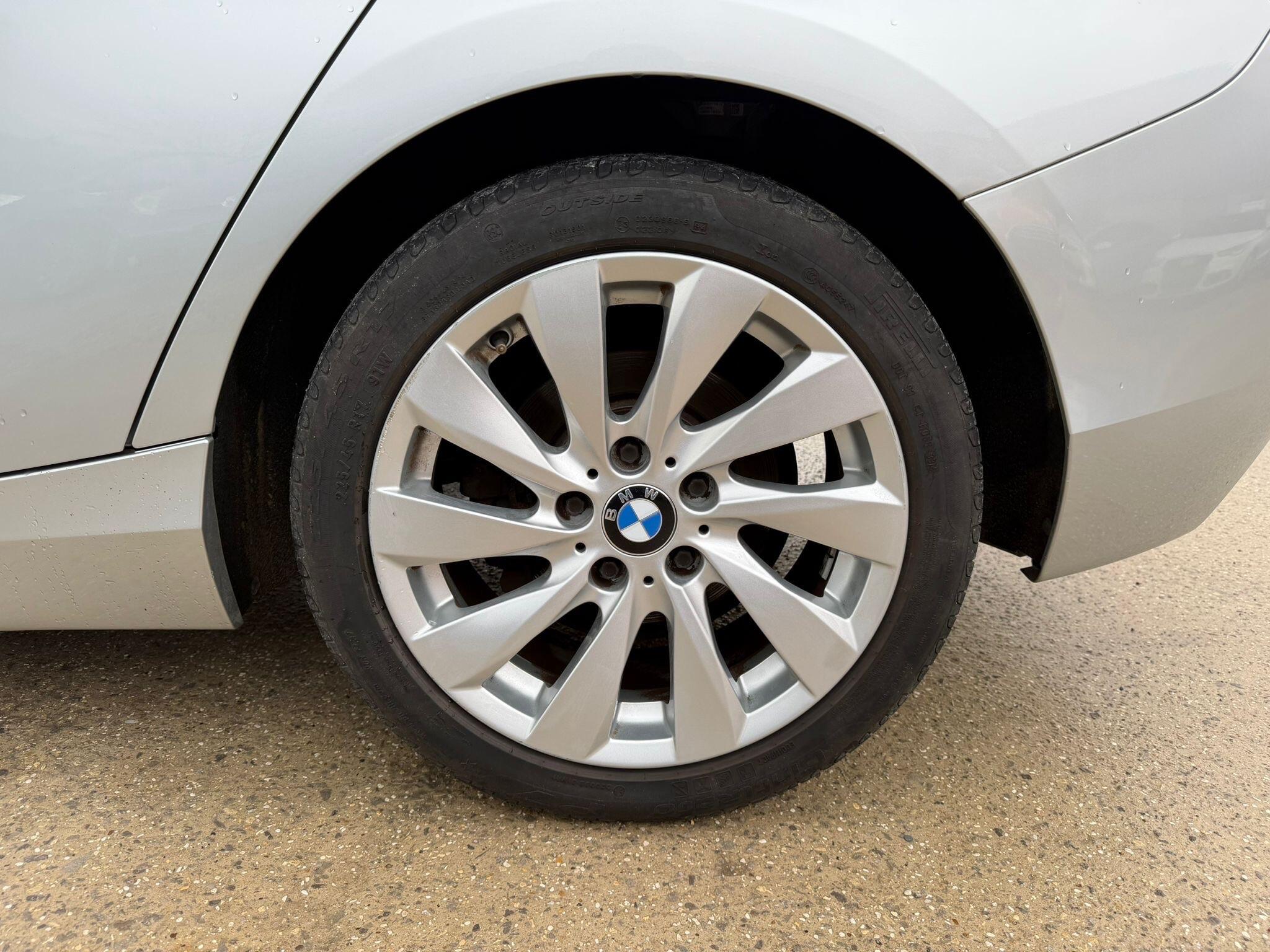 BMW 1 Series - Image 27