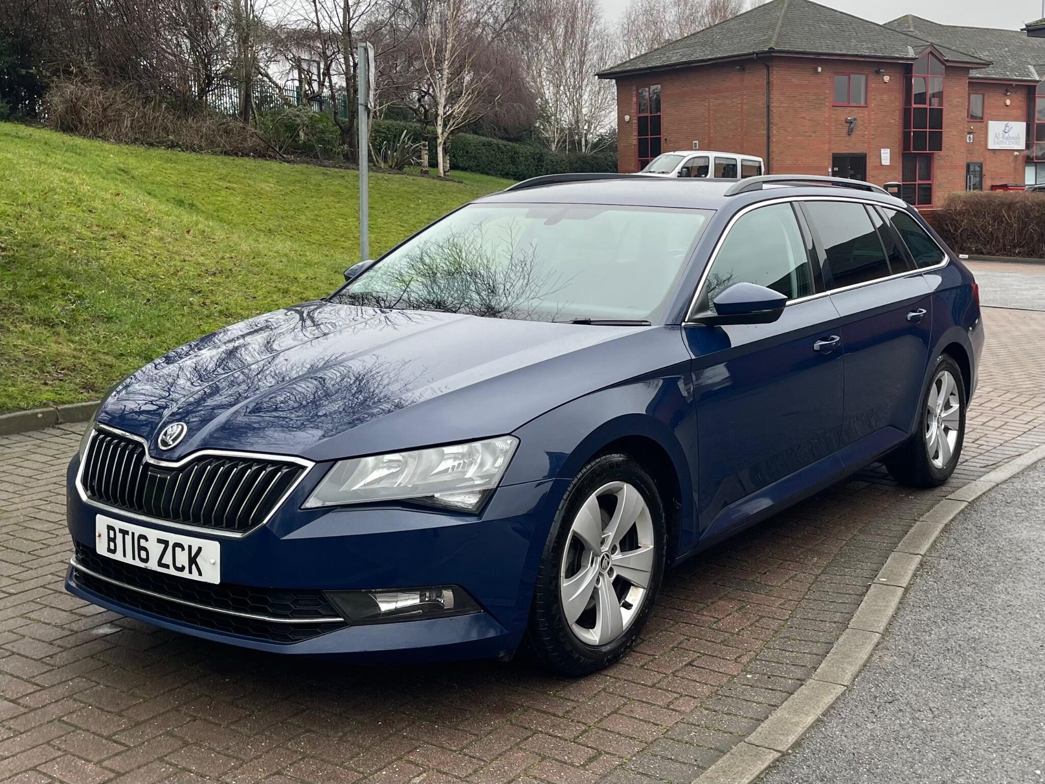Skoda Superb - Image 6