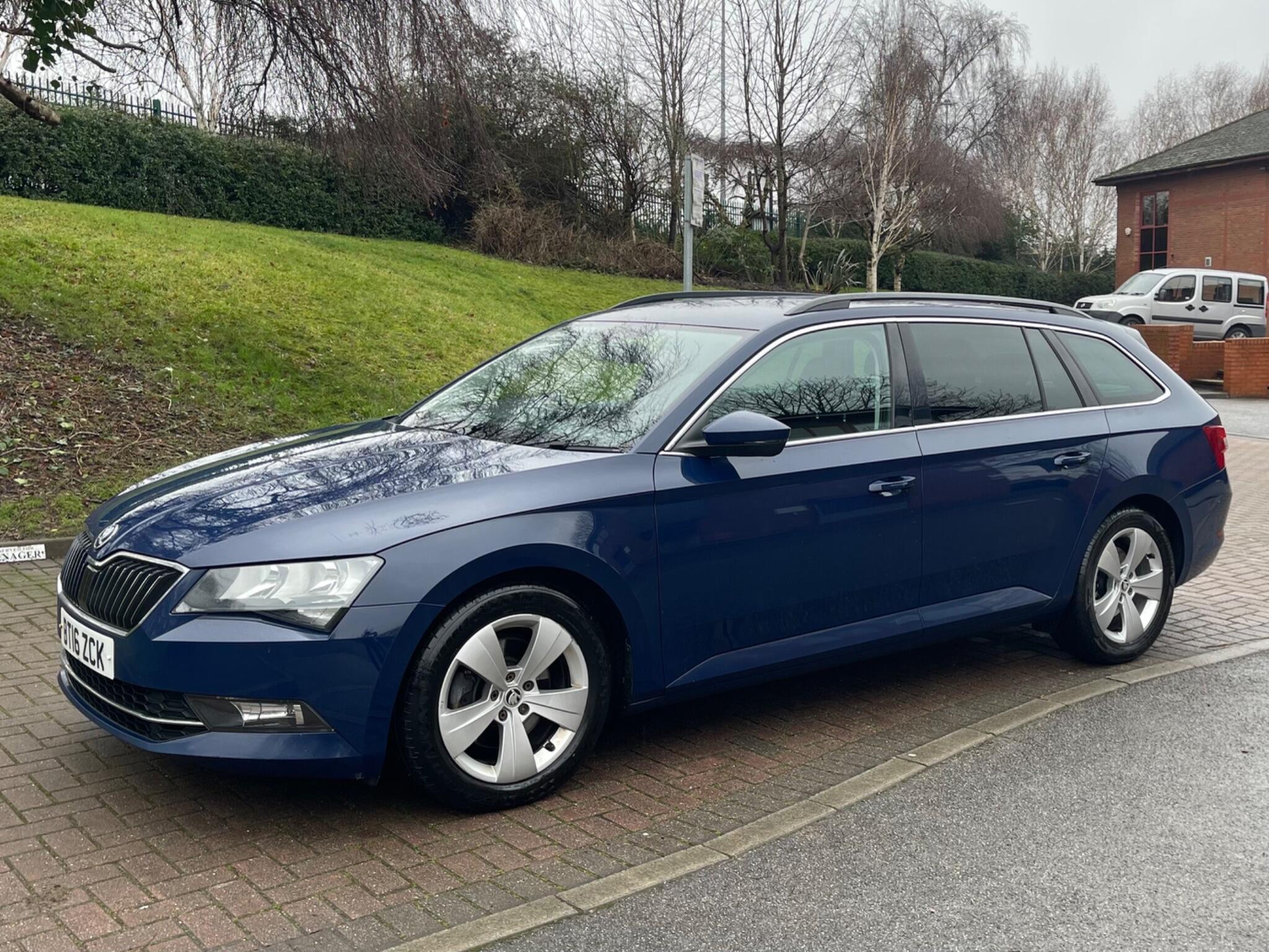 Skoda Superb - Image 7