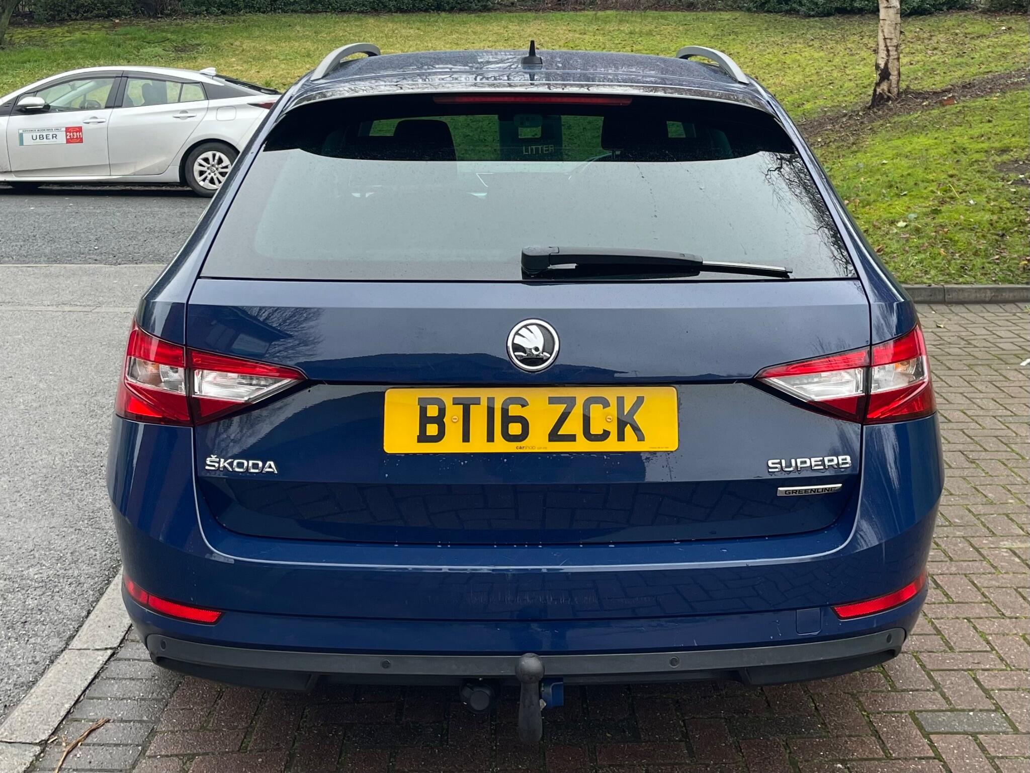 Skoda Superb - Image 13