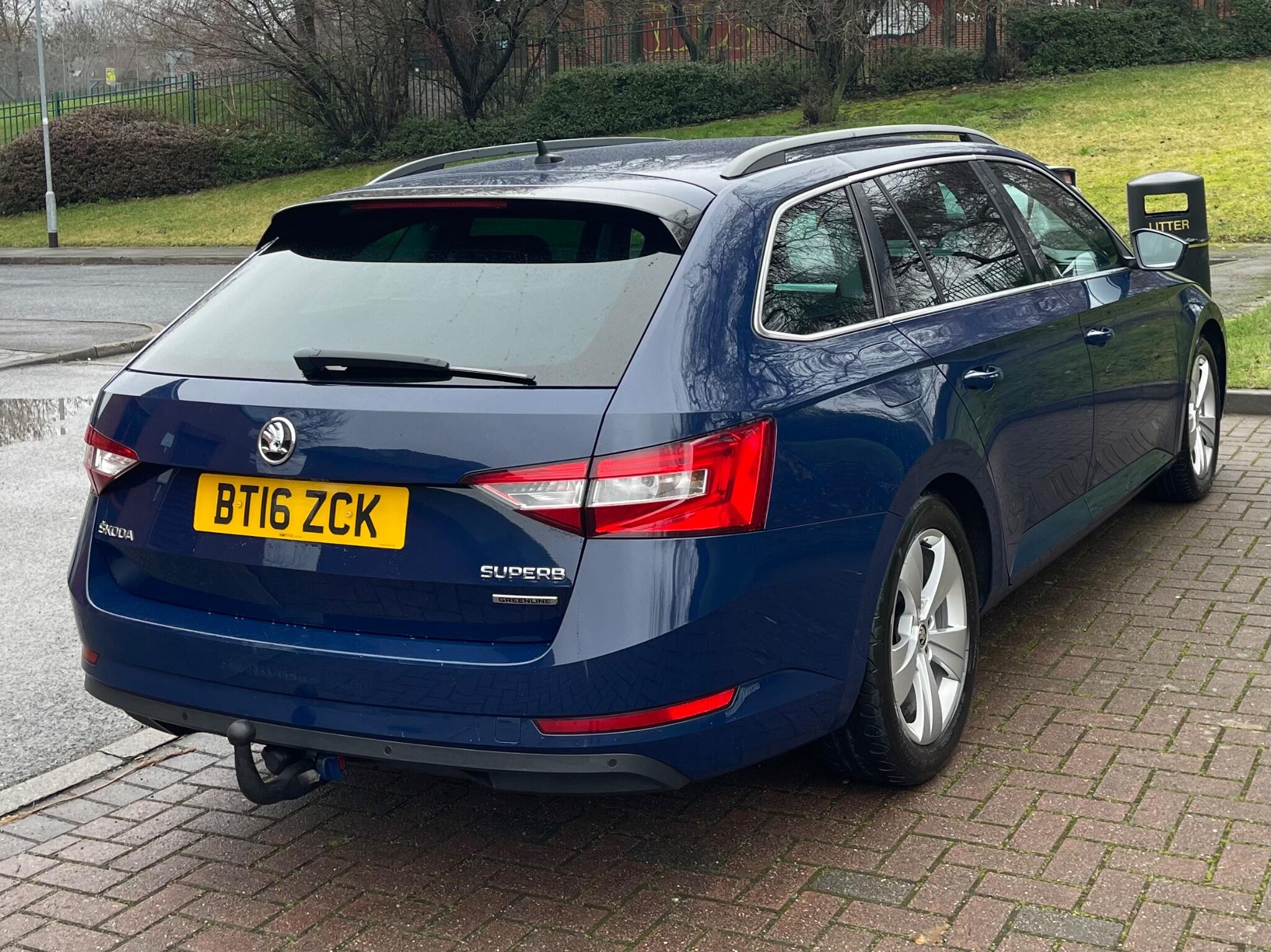 Skoda Superb - Image 15