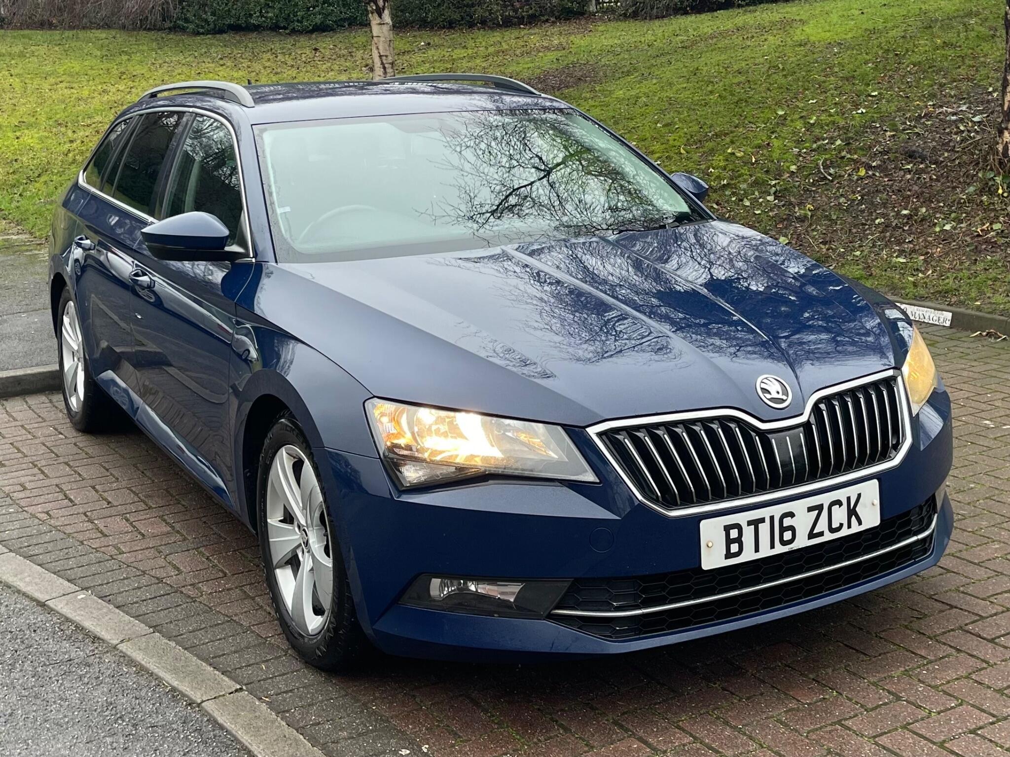 Skoda Superb - Image 22