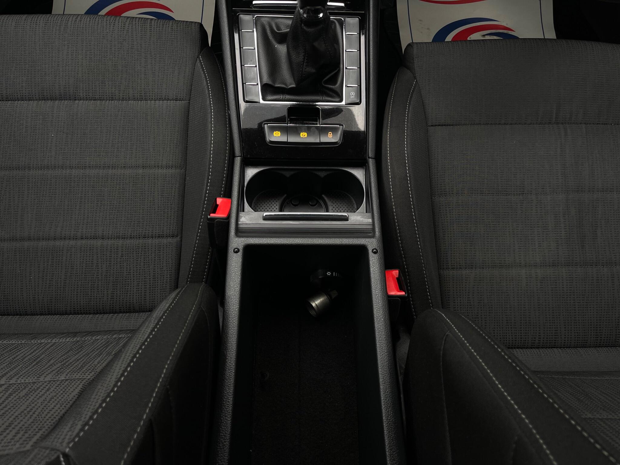 Skoda Superb - Image 43